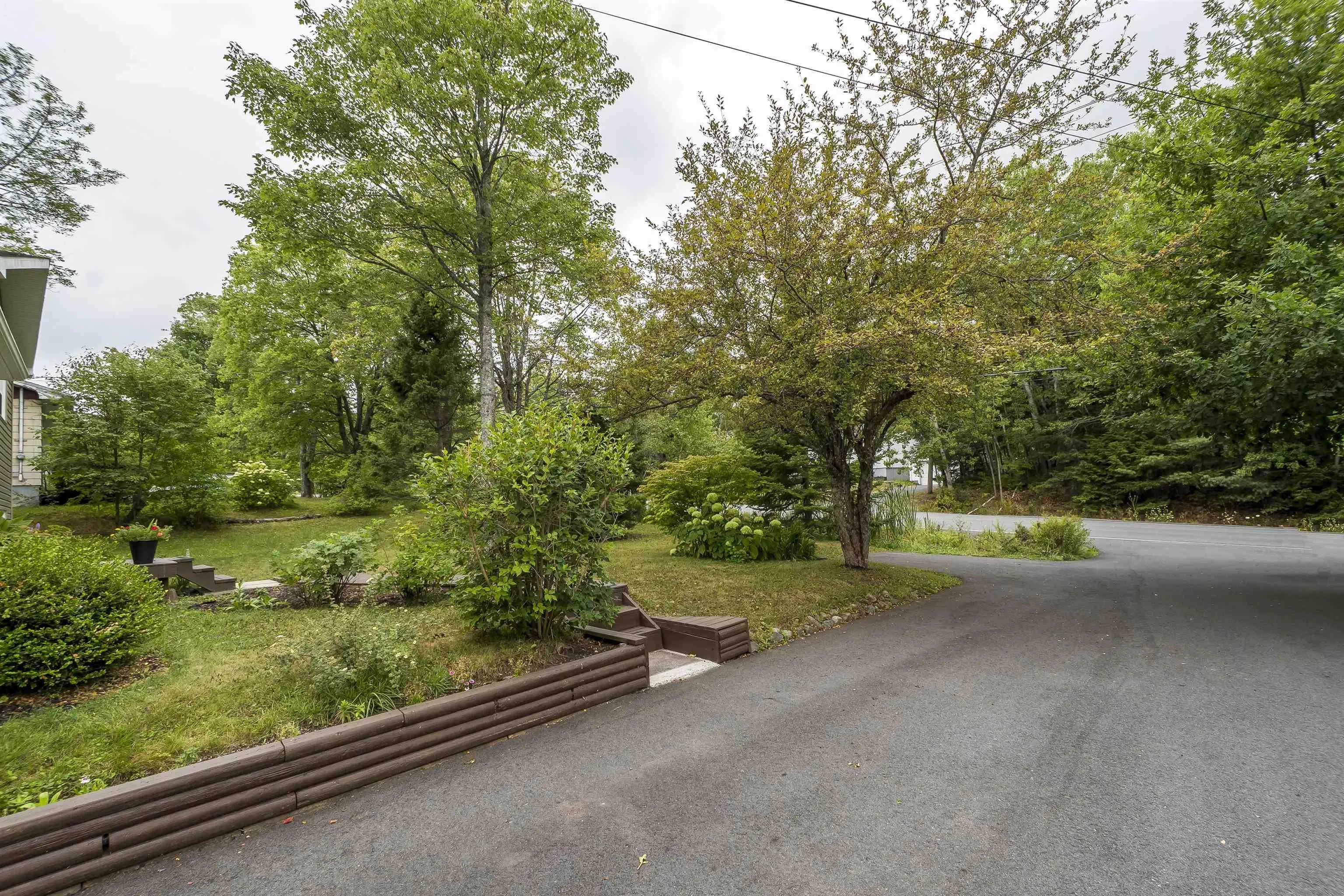 1221 Beaver Bank Road, Beaver Bank, NS B4G 1E8, 4 Bedrooms Bedrooms, ,2 BathroomsBathrooms,Residential,For Sale,Beaver Bank,202522349