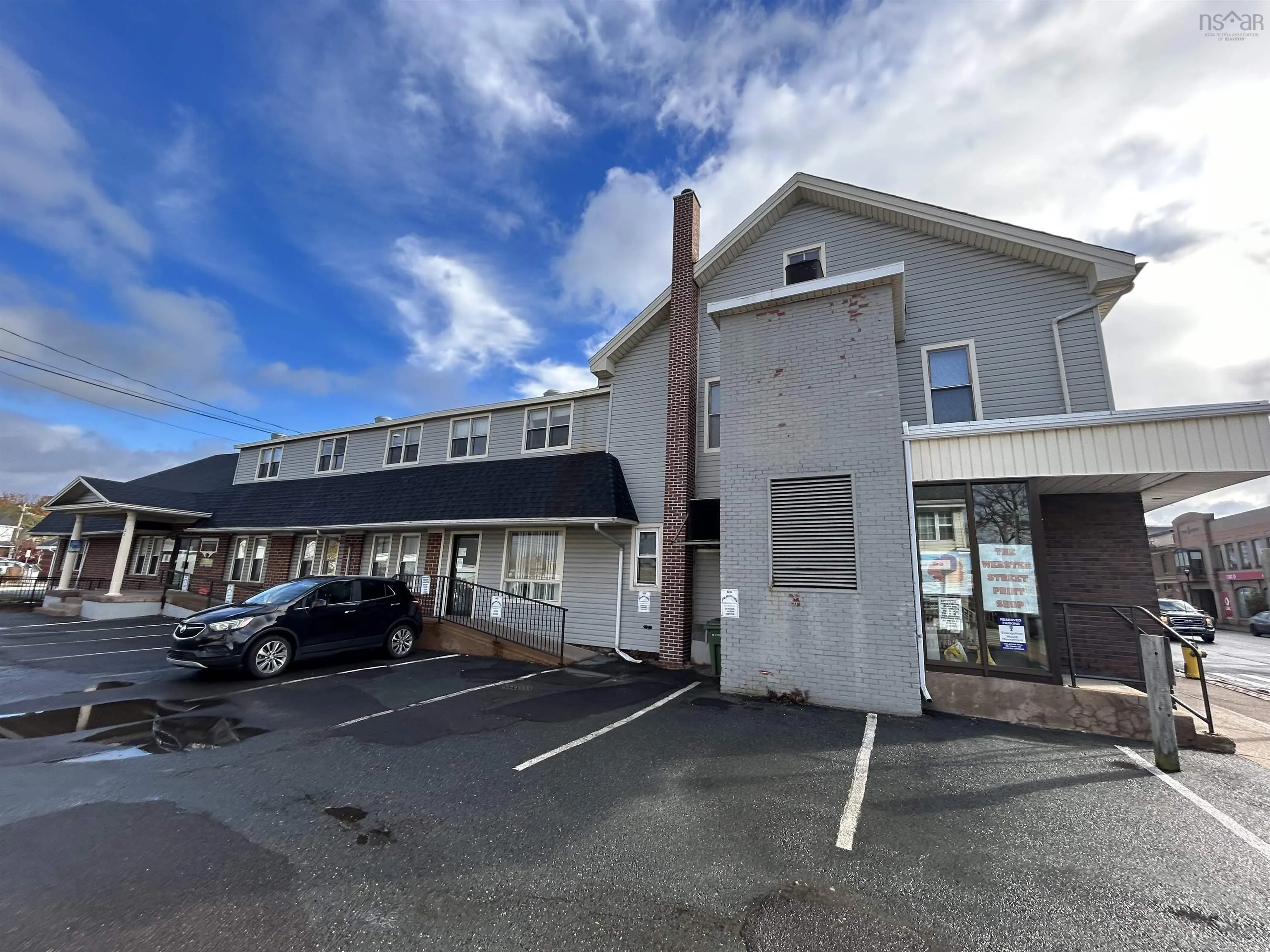 35 Webster Street, Kentville, NS B4N 1H4, ,Commercial Sale,For Sale,Webster,202519438