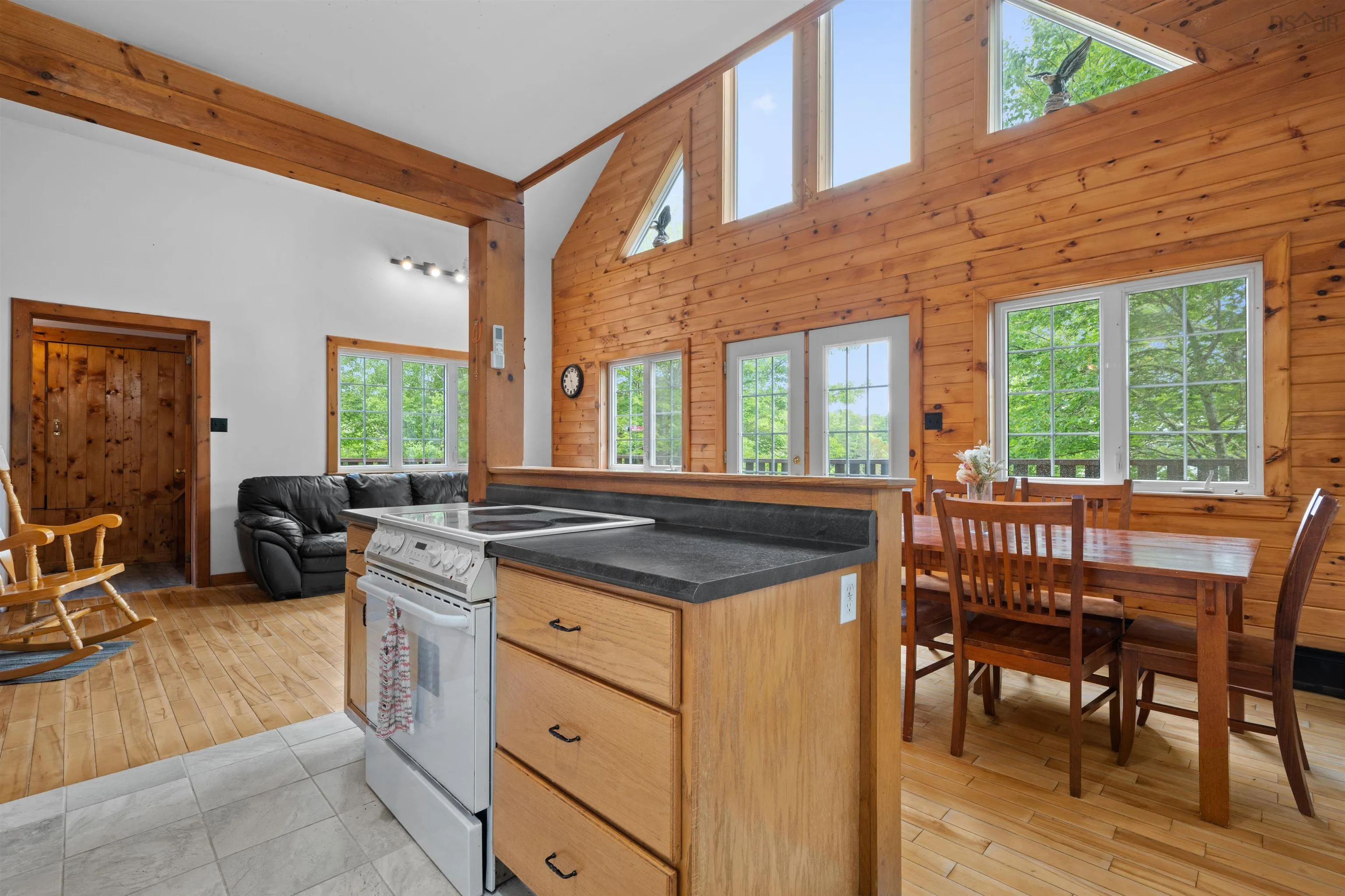 59 West Side Road, Sheet Harbour, NS B0J 3B0, 3 Bedrooms Bedrooms, ,2 BathroomsBathrooms,Residential,For Sale,West Side,202518355