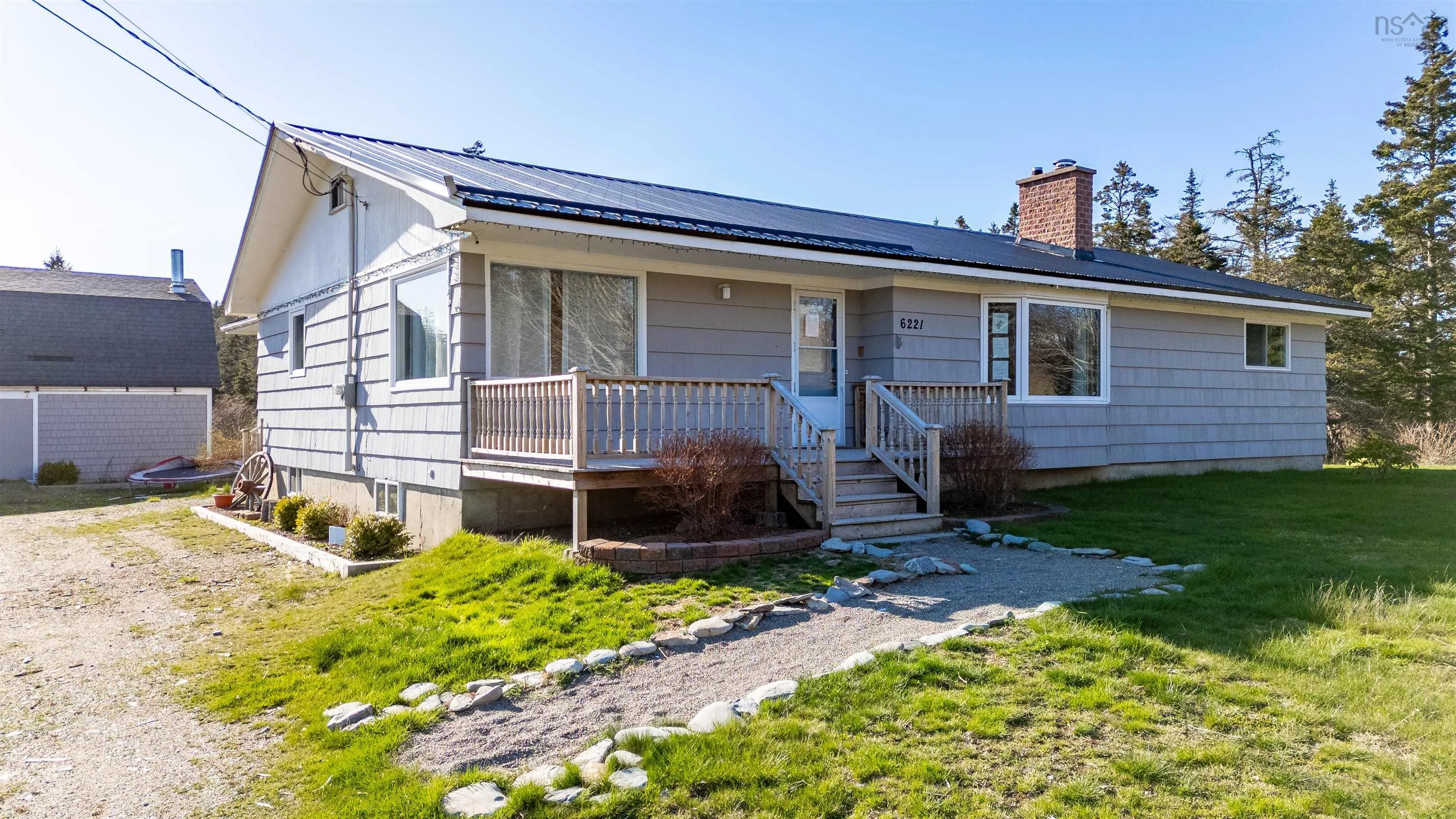 6221 1 Highway, Mavillette, NS B0W 2H0, 3 Bedrooms Bedrooms, ,2 BathroomsBathrooms,Residential,For Sale,1,202519685