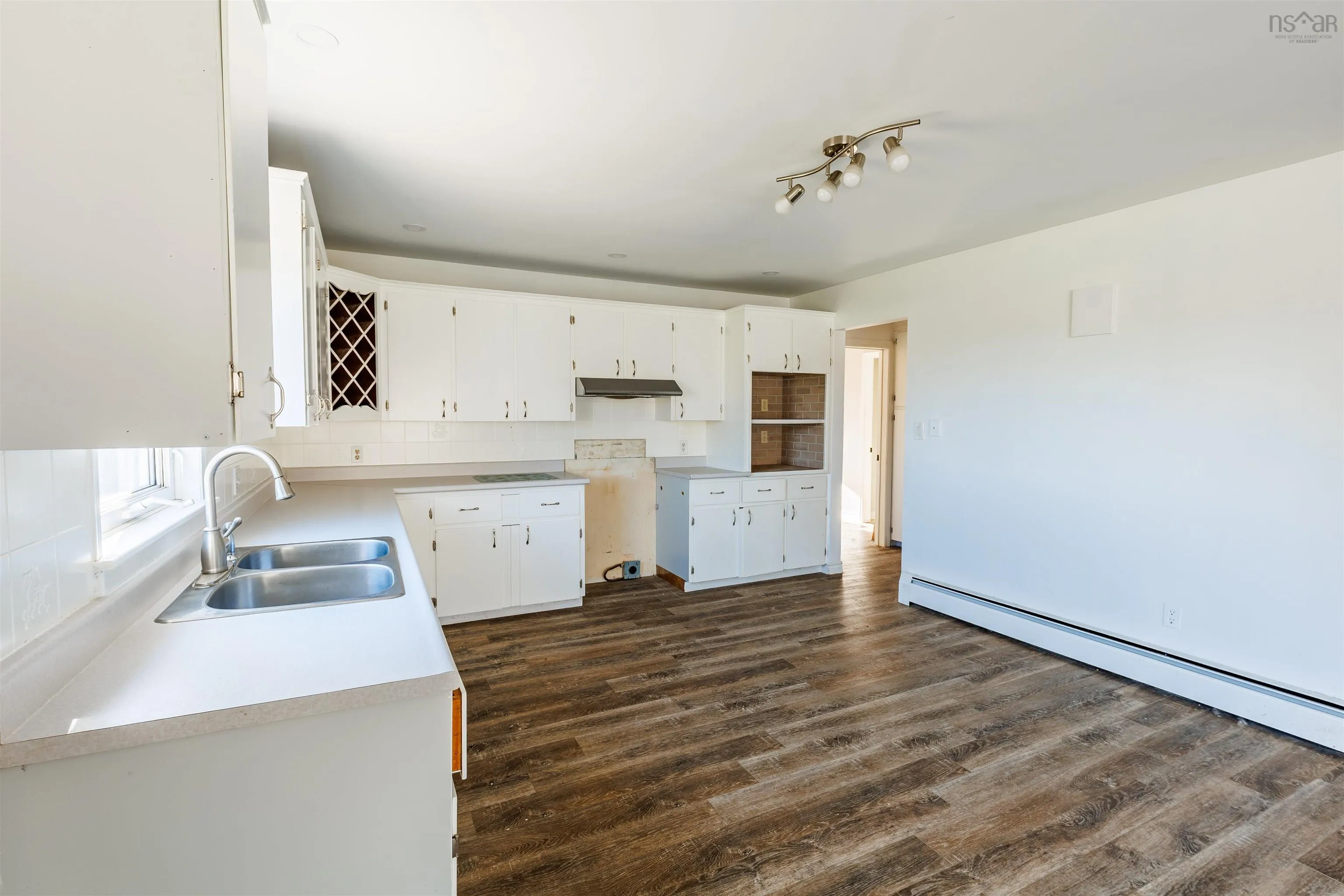 6221 1 Highway, Mavillette, NS B0W 2H0, 3 Bedrooms Bedrooms, ,2 BathroomsBathrooms,Residential,For Sale,1,202519685