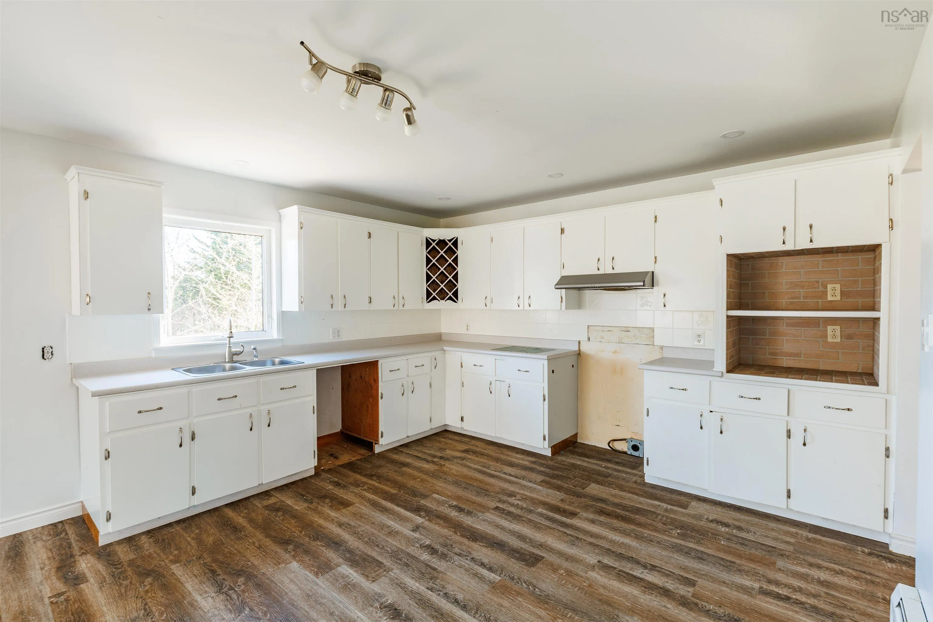6221 1 Highway, Mavillette, NS B0W 2H0, 3 Bedrooms Bedrooms, ,2 BathroomsBathrooms,Residential,For Sale,1,202519685