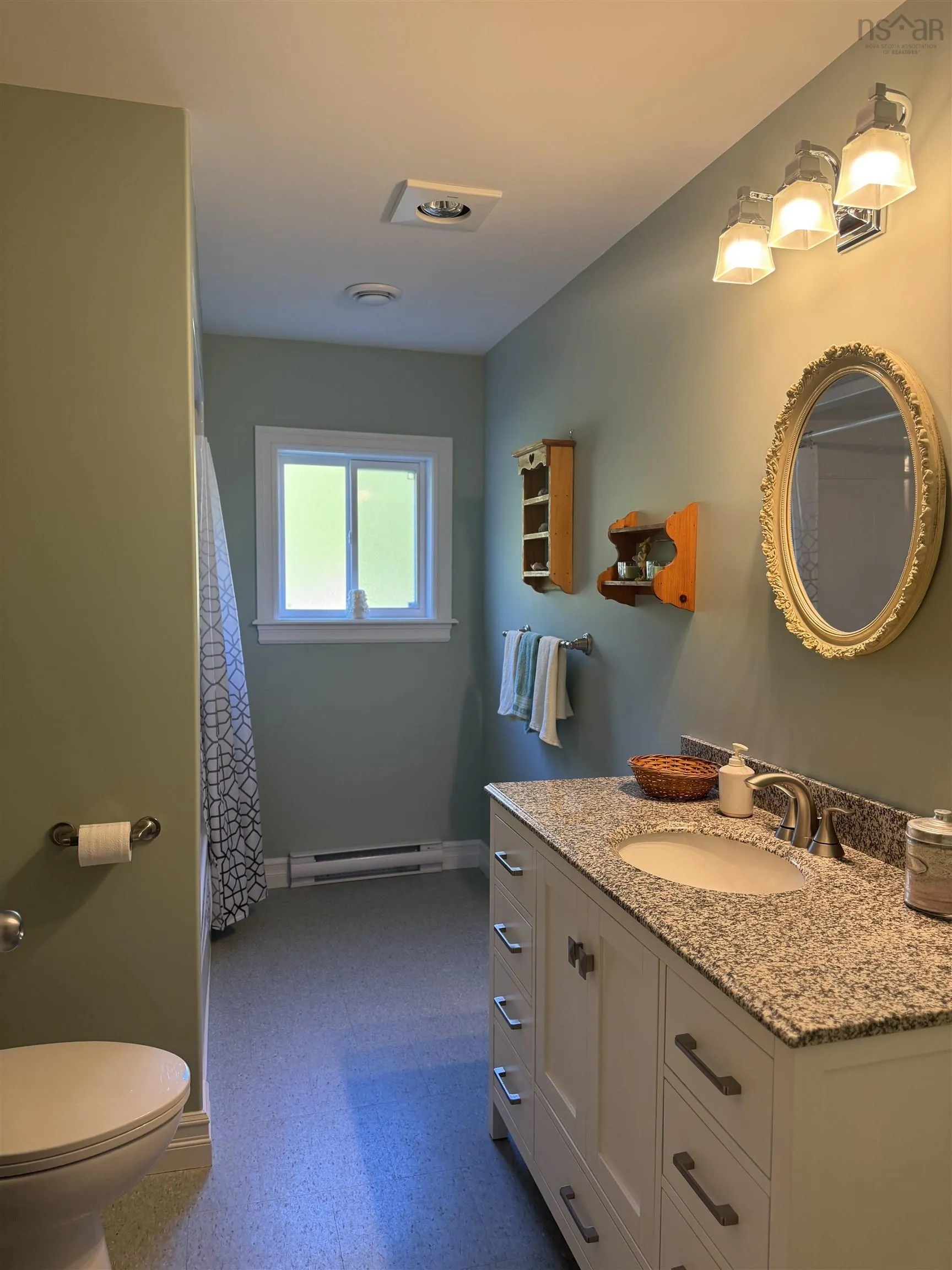 590 Gilberts Lane, Maplewood, NS B0R 1A0, 6 Bedrooms Bedrooms, ,3 BathroomsBathrooms,Residential,For Sale,Gilberts,202523402