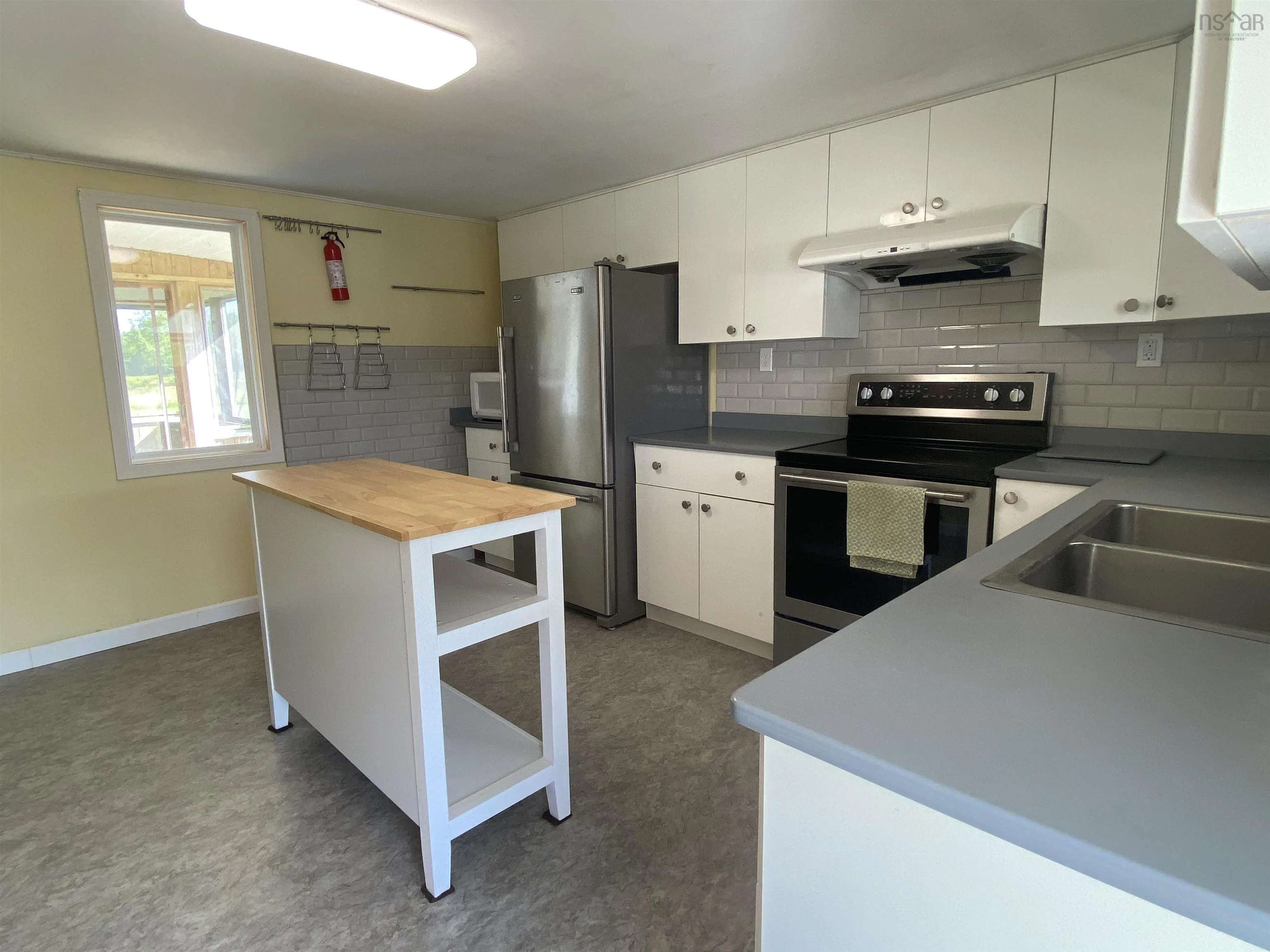 2053 Eastern Shore Road, West Berlin Ns B0j 1h0, 2 Bedrooms Bedrooms, ,1 BathroomBathrooms,Residential,For Sale,Eastern Shore,202509664