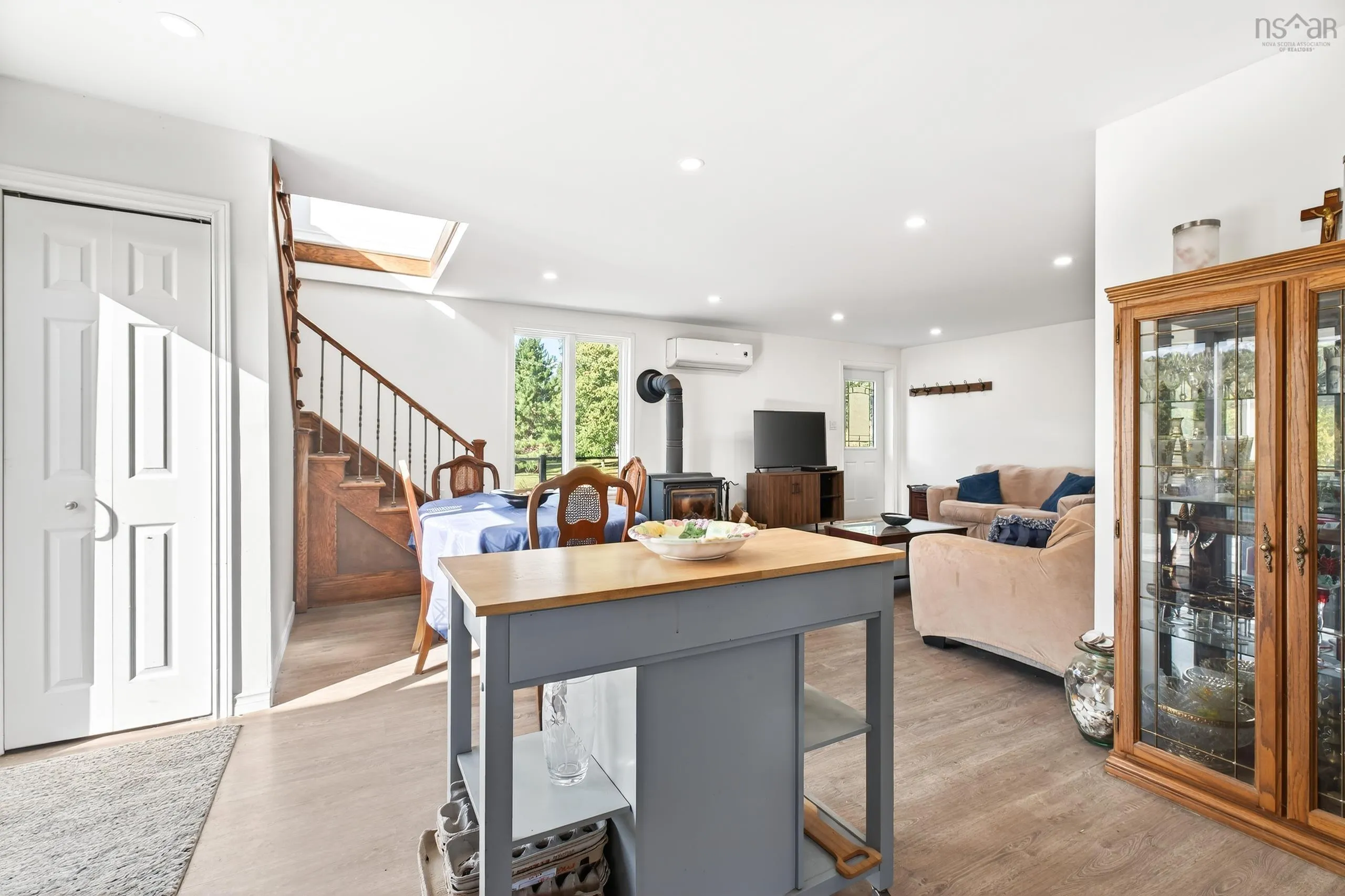 5161 Kempt Head Road South Side Boularderie Road, Kempt Head, NS B1Y 2P1, 4 Bedrooms Bedrooms, ,2 BathroomsBathrooms,Residential,For Sale,Kempt Head Road South Side Boularderie,202521487