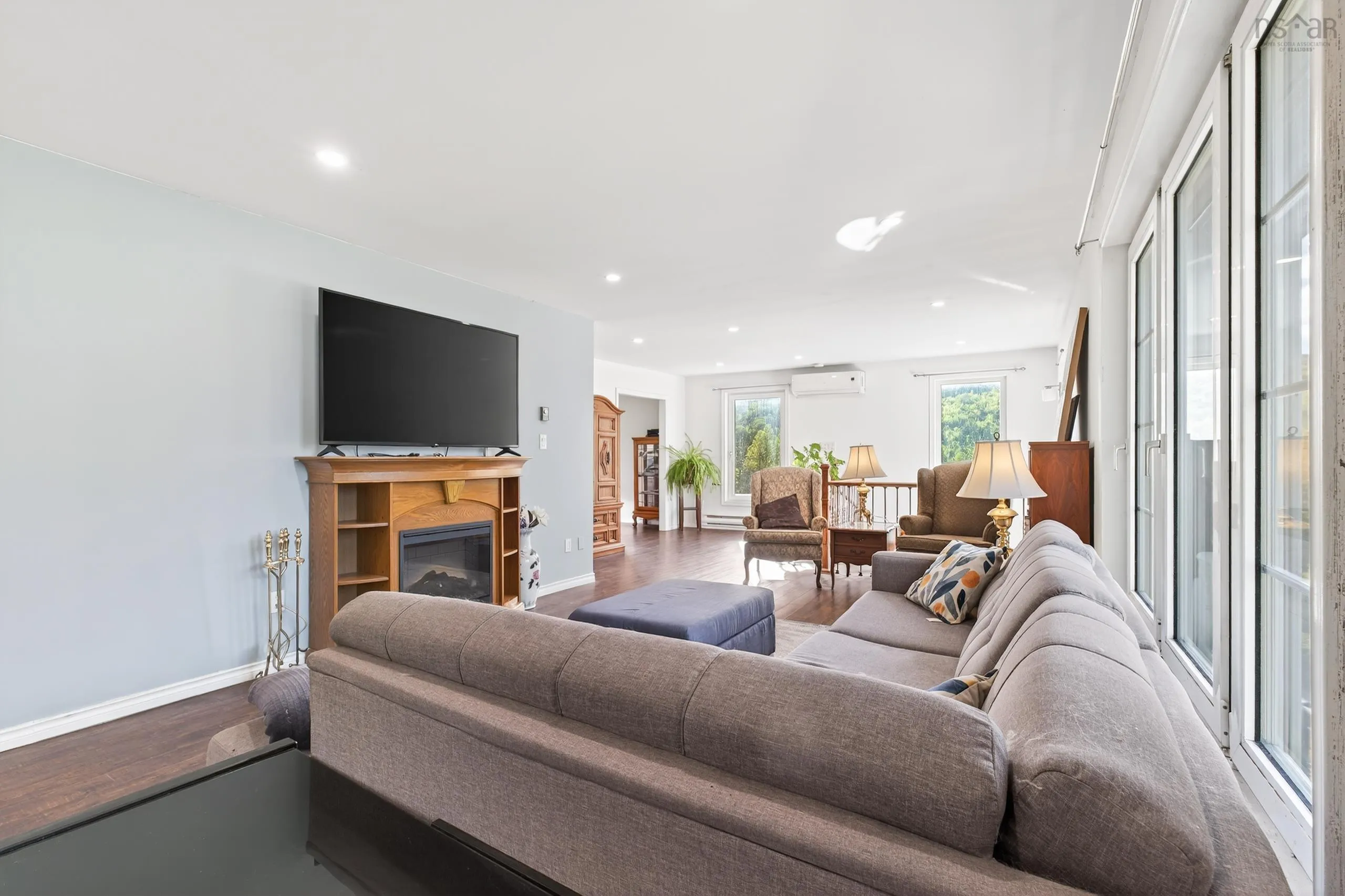 5161 Kempt Head Road South Side Boularderie Road, Kempt Head, NS B1Y 2P1, 4 Bedrooms Bedrooms, ,2 BathroomsBathrooms,Residential,For Sale,Kempt Head Road South Side Boularderie,202521487