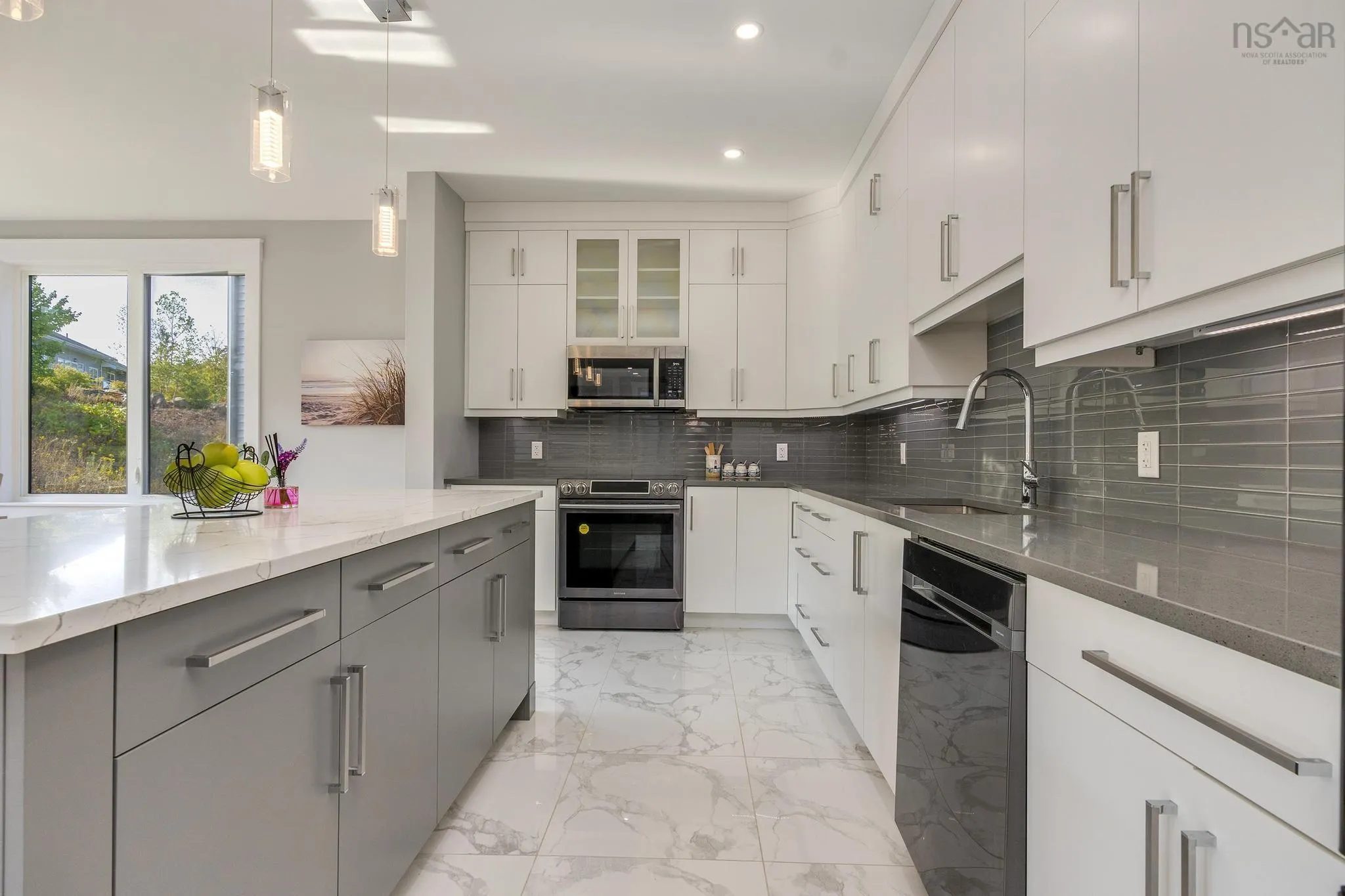 27 Amesbury Gate, West Bedford, NS B4B 0R5, 5 Bedrooms Bedrooms, ,4 BathroomsBathrooms,Residential,For Sale,Amesbury,202521251