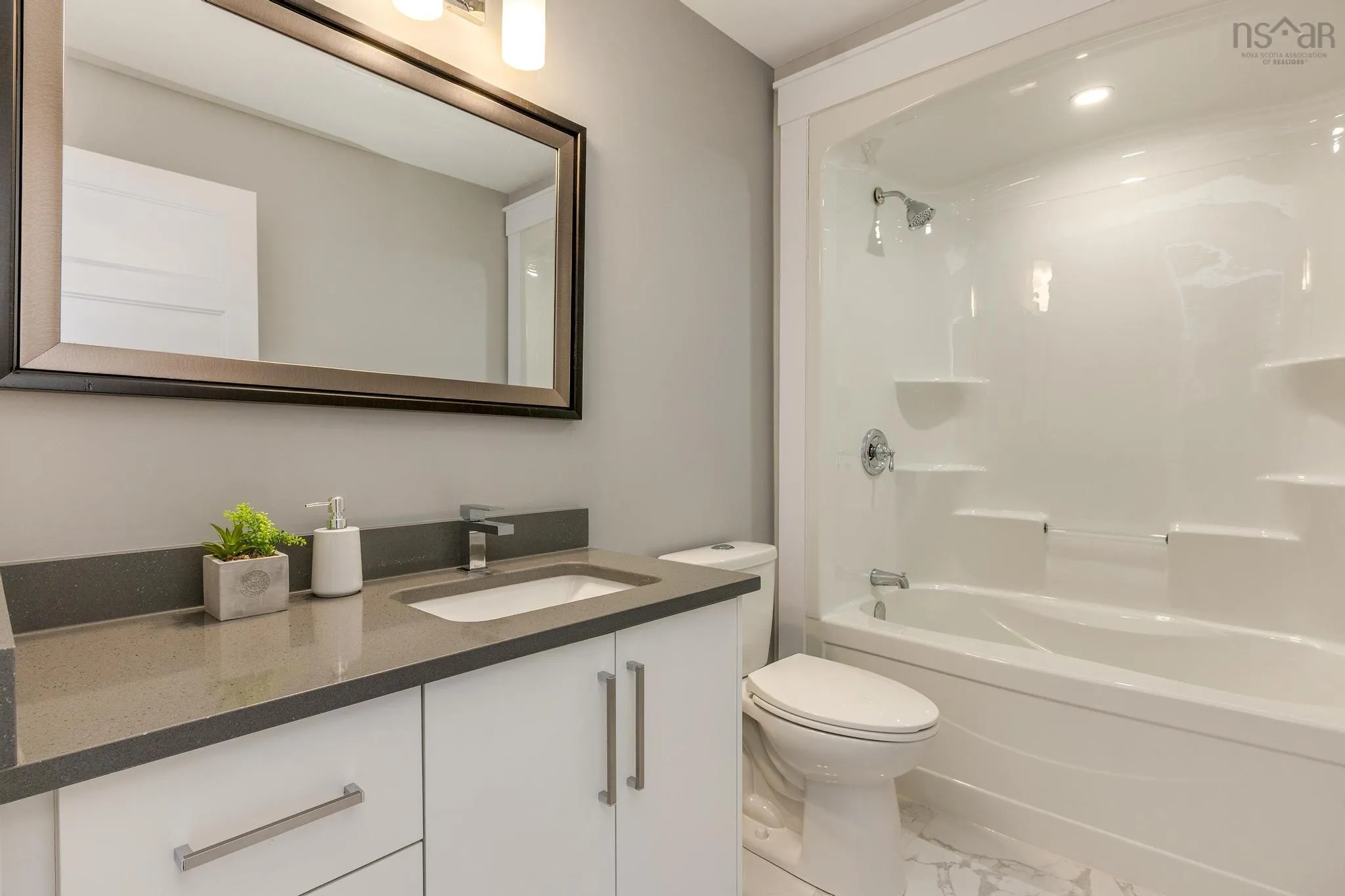 27 Amesbury Gate, West Bedford, NS B4B 0R5, 5 Bedrooms Bedrooms, ,4 BathroomsBathrooms,Residential,For Sale,Amesbury,202521251