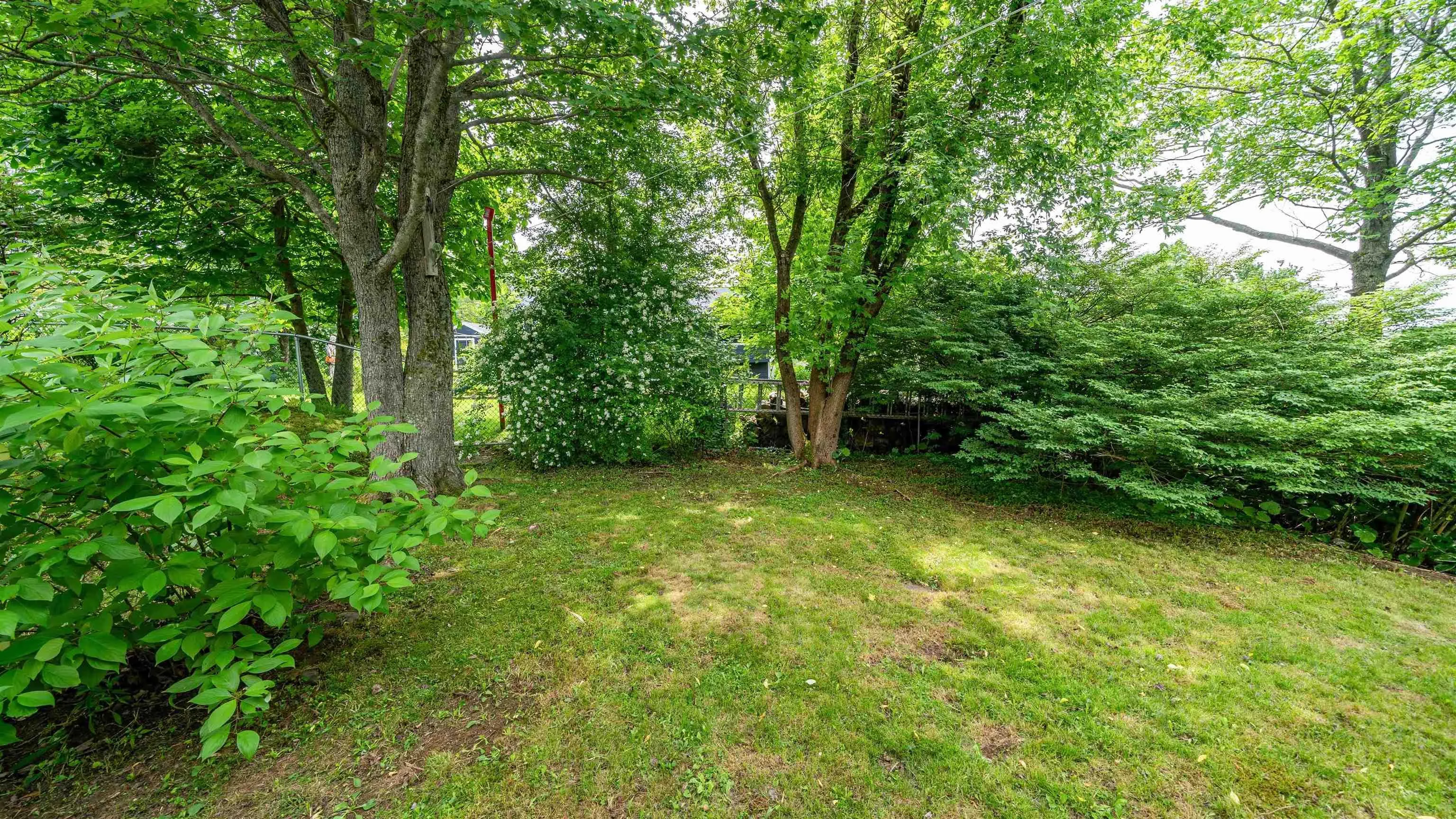 11 Plaza Drive, Dartmouth, NS B2W 3H5, 5 Bedrooms Bedrooms, ,2 BathroomsBathrooms,Residential,For Sale,Plaza,202521036