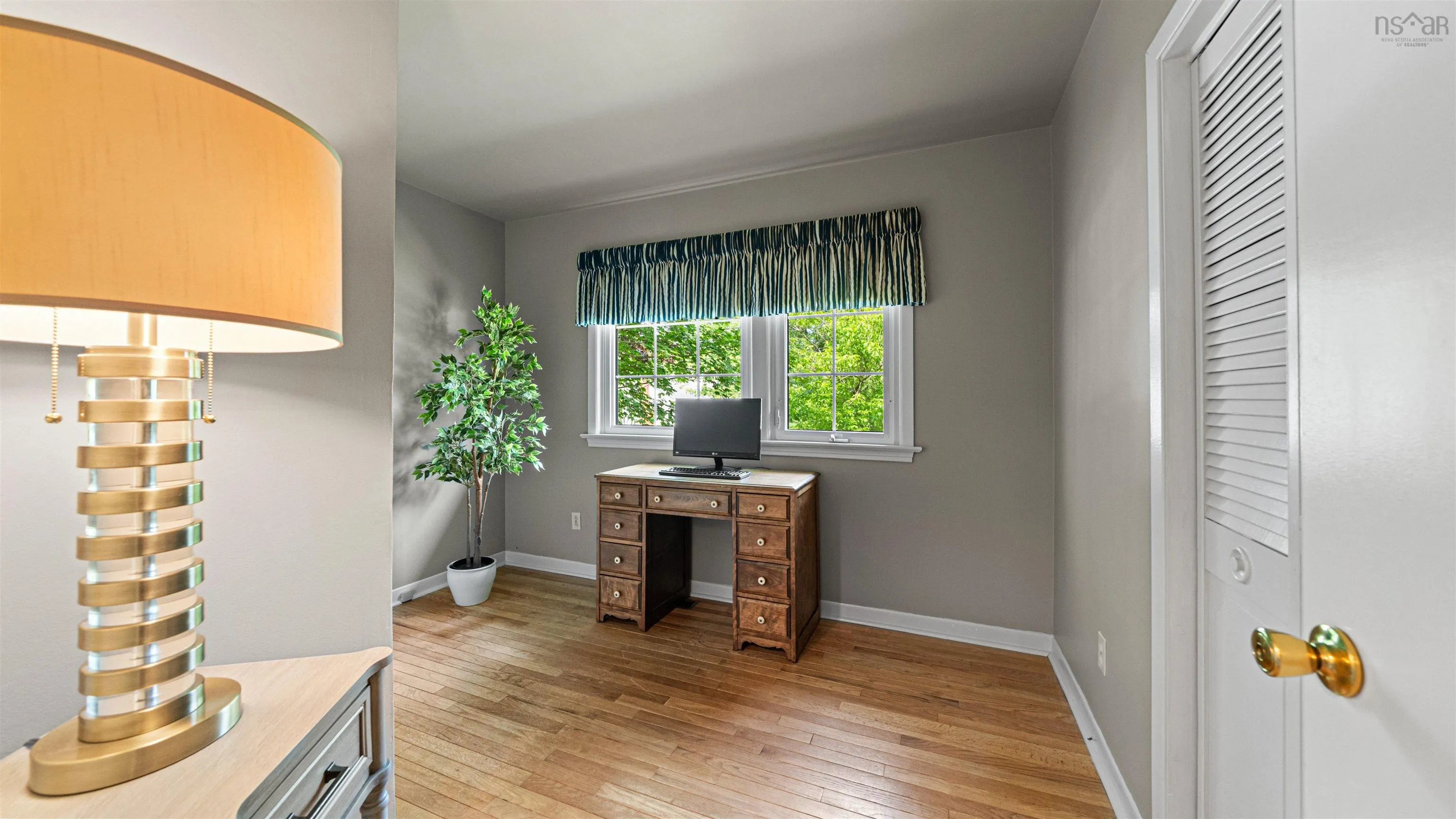 11 Plaza Drive, Dartmouth, NS B2W 3H5, 5 Bedrooms Bedrooms, ,2 BathroomsBathrooms,Residential,For Sale,Plaza,202521036