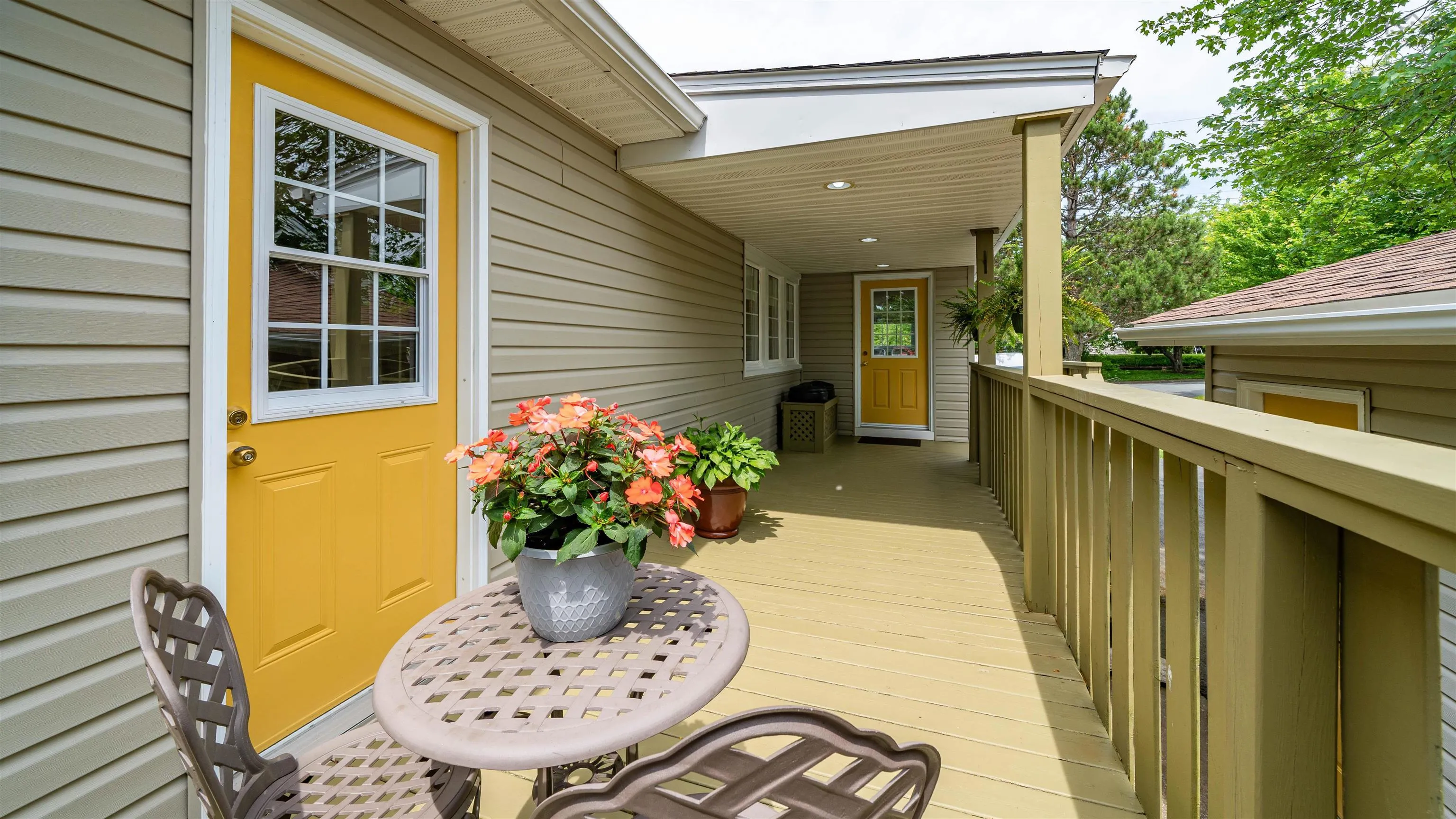 11 Plaza Drive, Dartmouth, NS B2W 3H5, 5 Bedrooms Bedrooms, ,2 BathroomsBathrooms,Residential,For Sale,Plaza,202521036