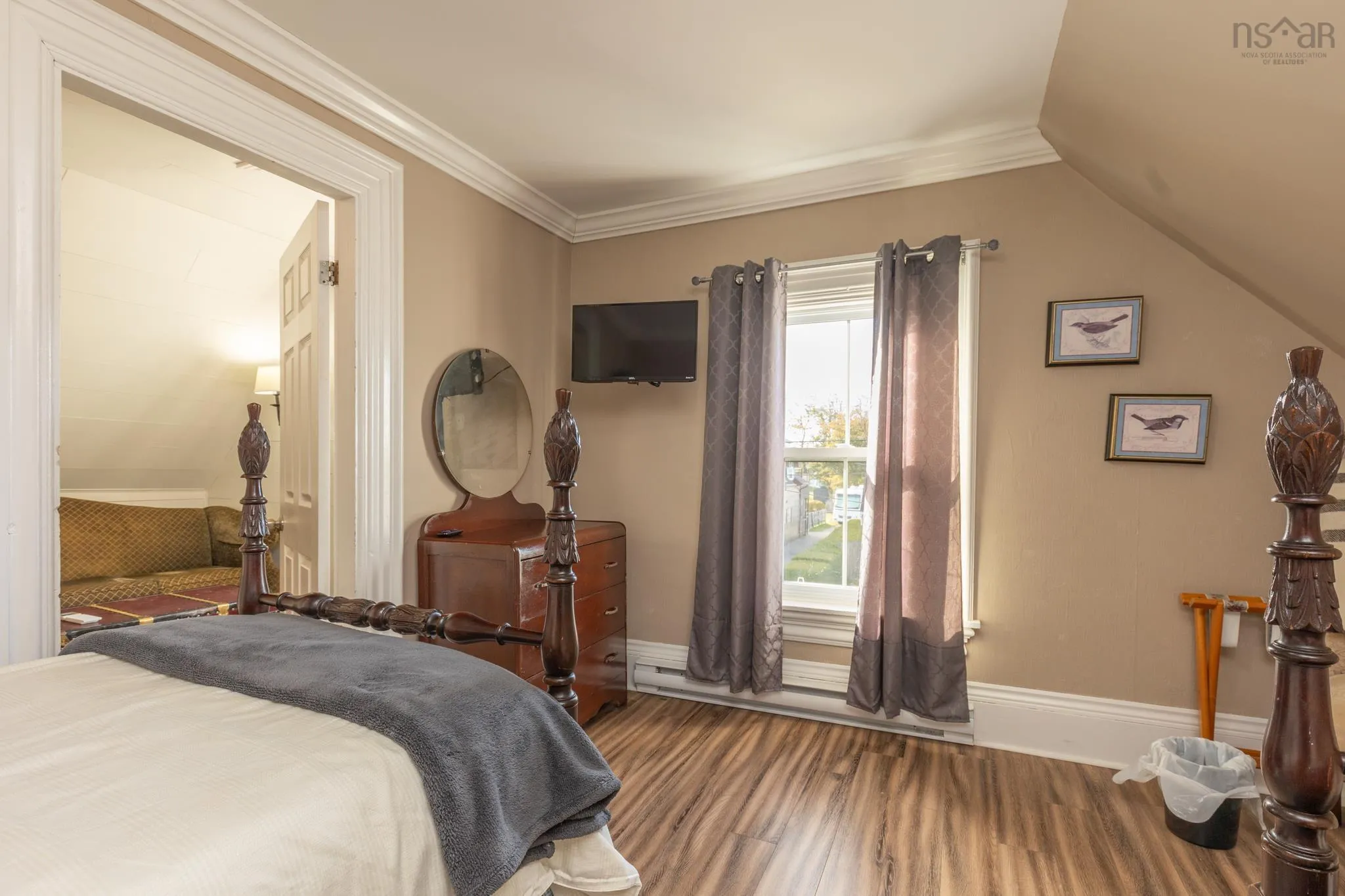 24 Albert Street, Yarmouth Ns B5a 3m9, 3 Bedrooms Bedrooms, ,Residential Income,For Sale,Albert,202425793