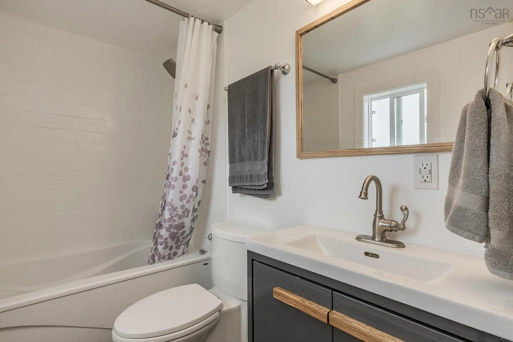 239 Brinton Road, Port Lorne, NS B0S 1L0, 3 Bedrooms Bedrooms, ,1 BathroomBathrooms,Residential,For Sale,Brinton Road,202519995