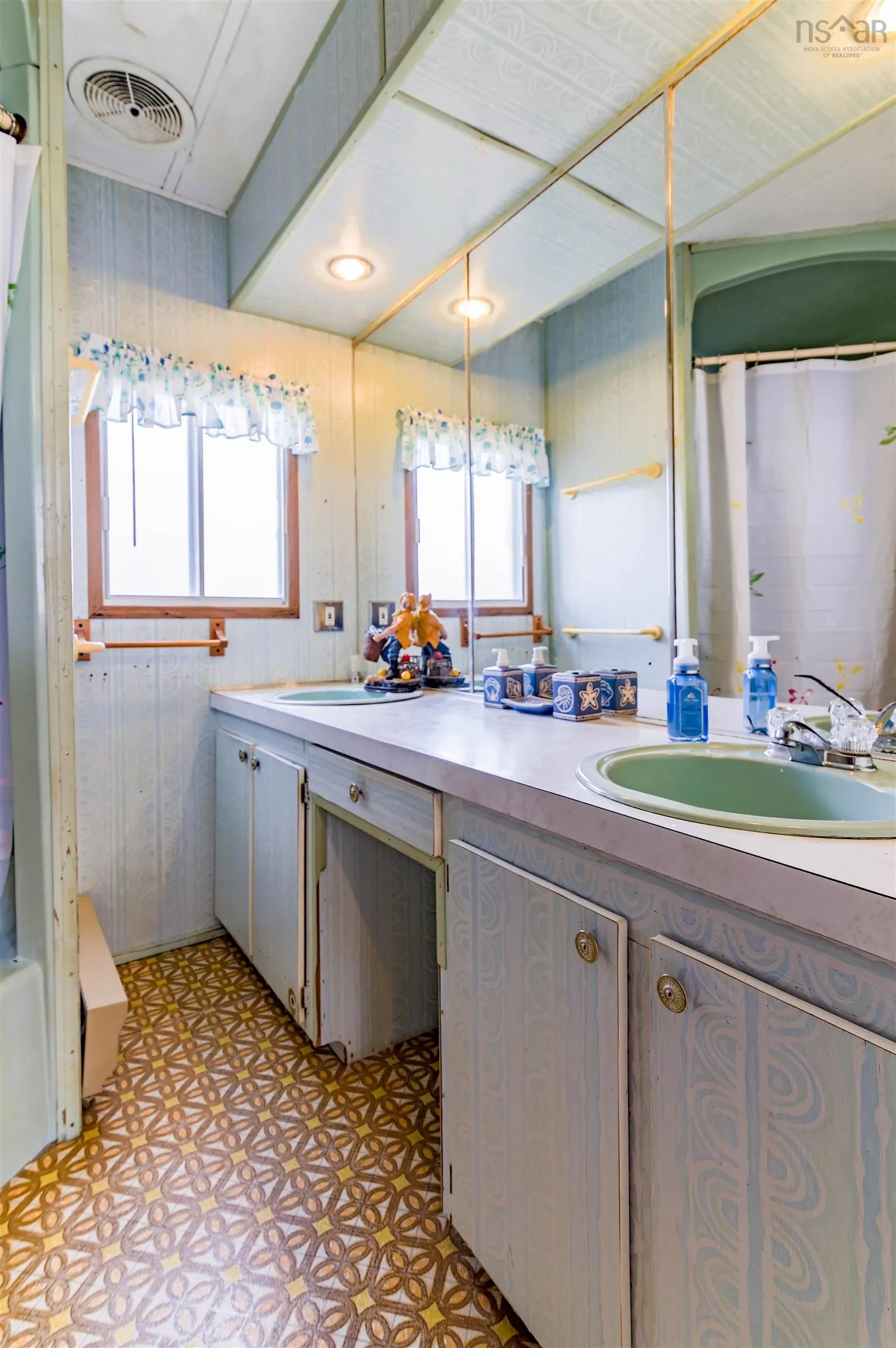 1472 Cape Split Rd Road, Scots Bay, NS B0P 1H0, 5 Bedrooms Bedrooms, ,1 BathroomBathrooms,Residential,For Sale,Cape Split Rd,202523116