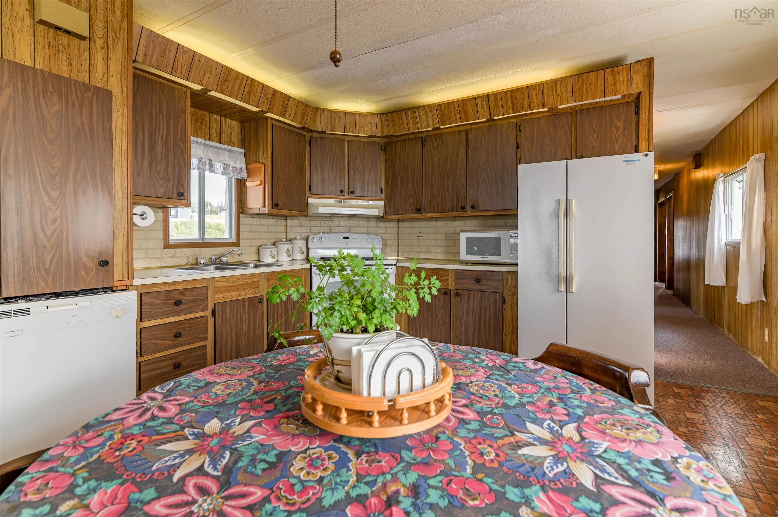 1472 Cape Split Rd Road, Scots Bay, NS B0P 1H0, 5 Bedrooms Bedrooms, ,1 BathroomBathrooms,Residential,For Sale,Cape Split Rd,202523116