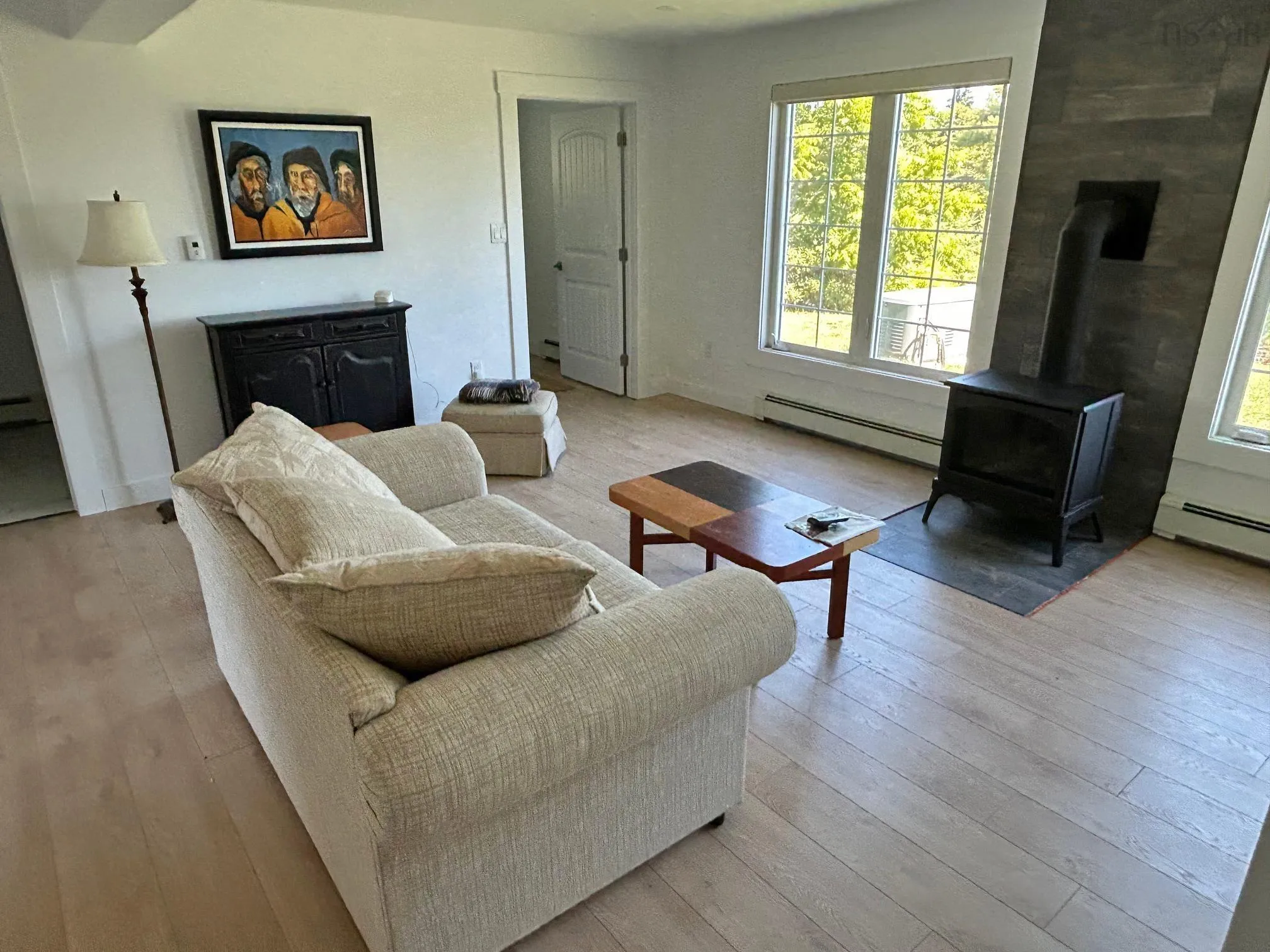 97 Nauss Point Road, Chester, NS B0J 1J0, 5 Bedrooms Bedrooms, ,3 BathroomsBathrooms,Residential,For Sale,Nauss Point,202524817