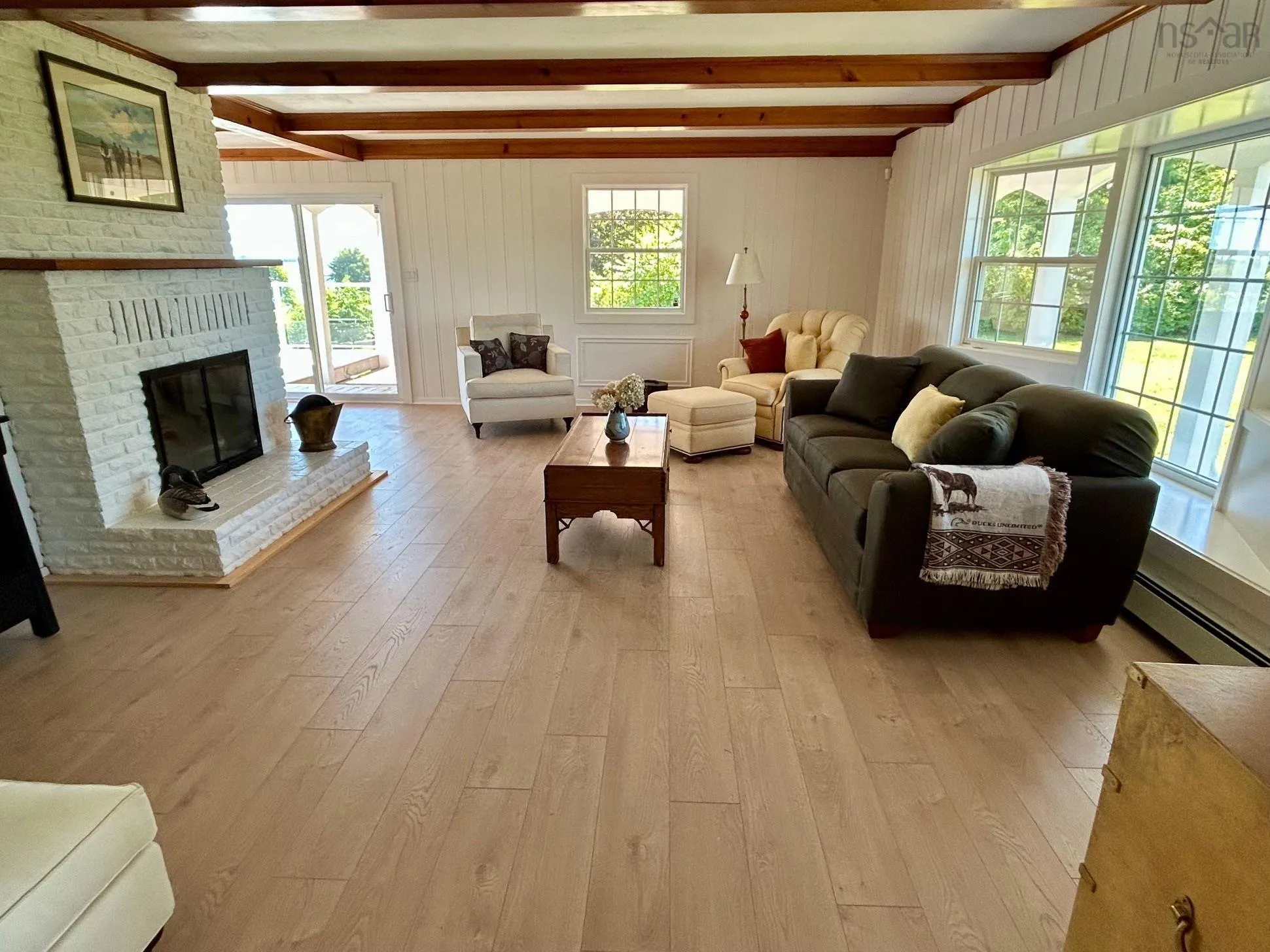 97 Nauss Point Road, Chester, NS B0J 1J0, 5 Bedrooms Bedrooms, ,3 BathroomsBathrooms,Residential,For Sale,Nauss Point,202524817