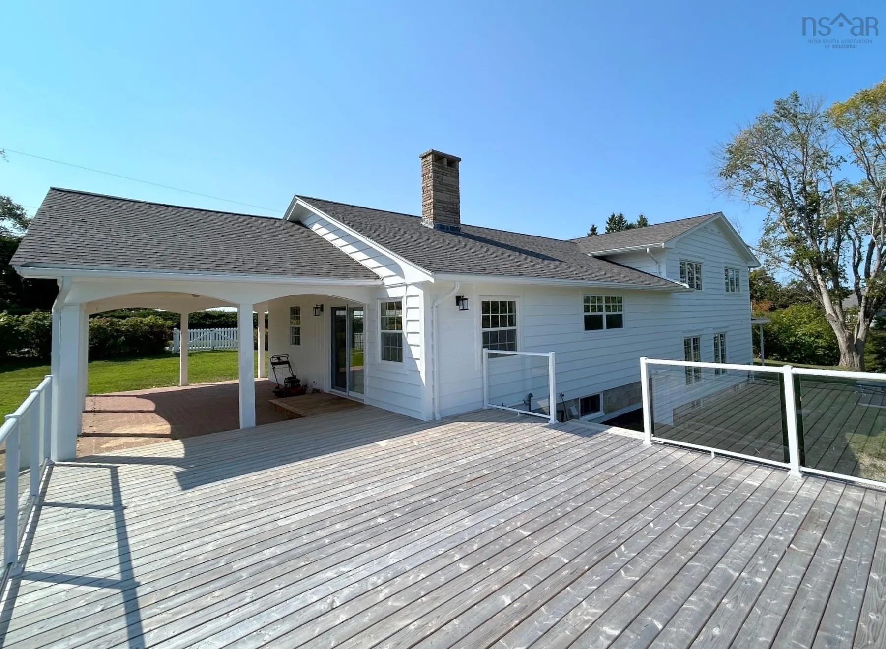 97 Nauss Point Road, Chester, NS B0J 1J0, 5 Bedrooms Bedrooms, ,3 BathroomsBathrooms,Residential,For Sale,Nauss Point,202524817