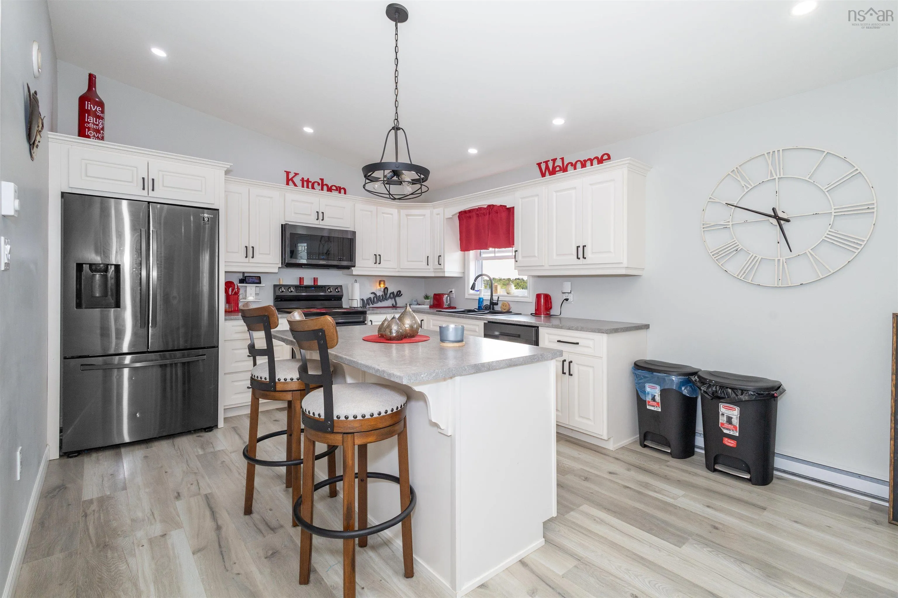 131 Tobin Avenue, North Sydney, NS B2A 3C1, 4 Bedrooms Bedrooms, ,2 BathroomsBathrooms,Residential,For Sale,Tobin,202522990
