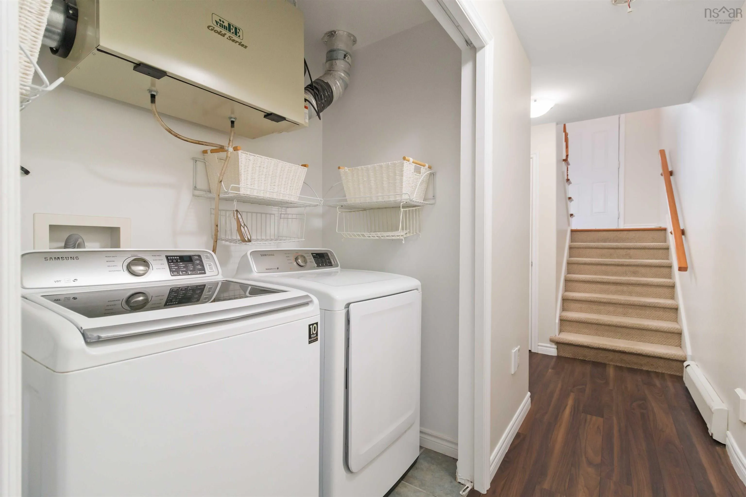 8 Surrey Way, Dartmouth, NS B2W 6R7, 3 Bedrooms Bedrooms, ,3 BathroomsBathrooms,Residential,For Sale,Surrey Way, Portland Hills,202521279