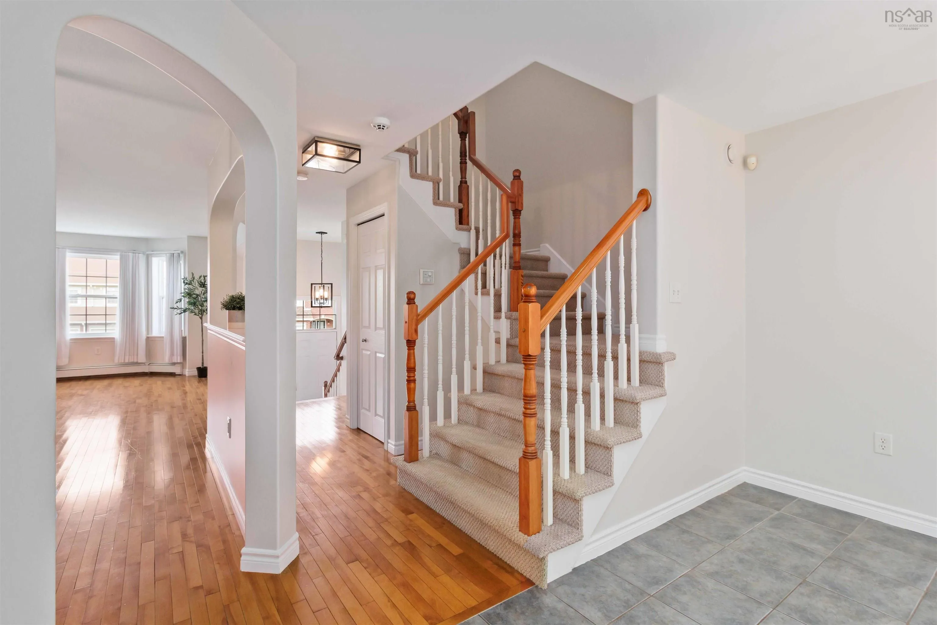 8 Surrey Way, Dartmouth, NS B2W 6R7, 3 Bedrooms Bedrooms, ,3 BathroomsBathrooms,Residential,For Sale,Surrey Way, Portland Hills,202521279