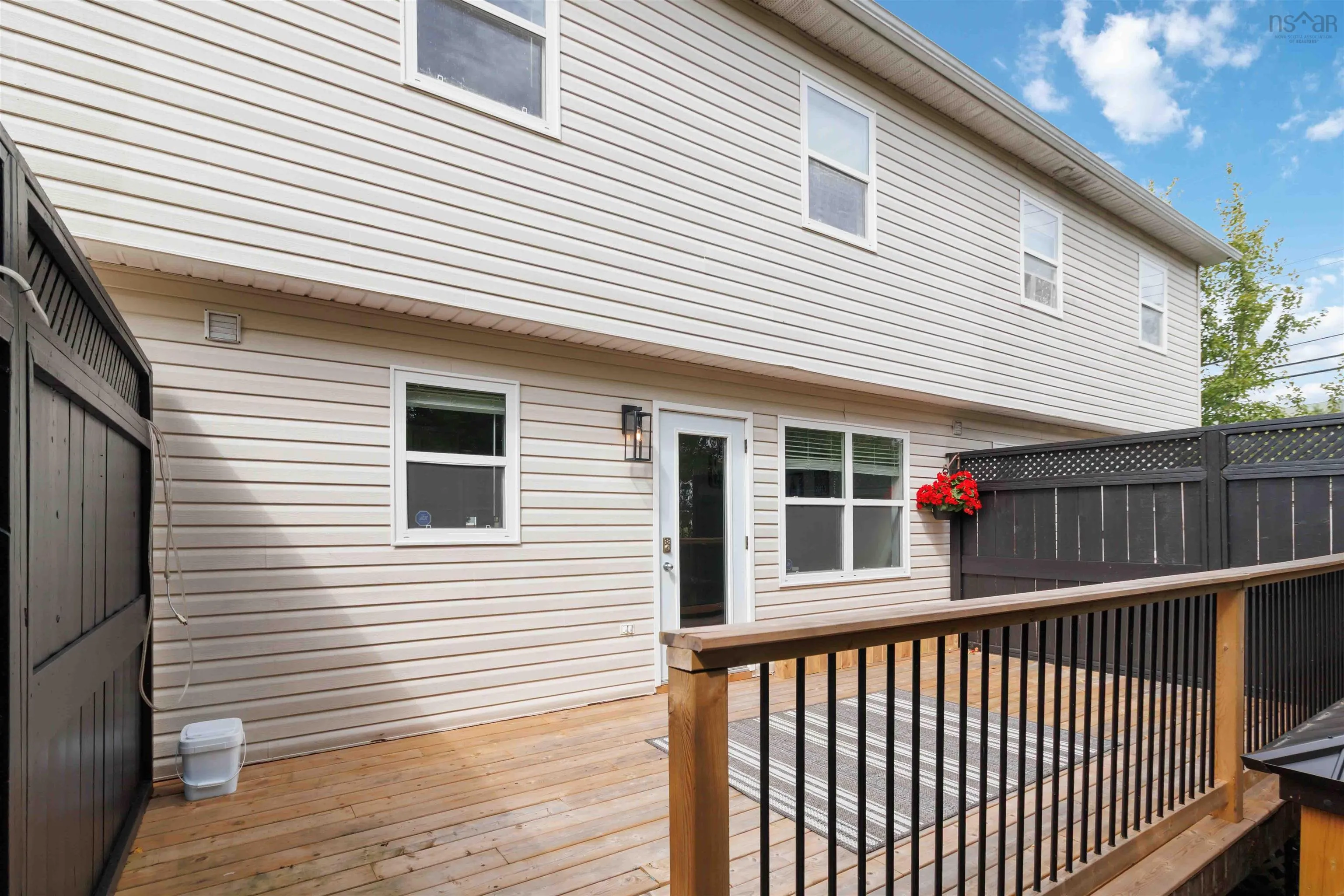 8 Surrey Way, Dartmouth, NS B2W 6R7, 3 Bedrooms Bedrooms, ,3 BathroomsBathrooms,Residential,For Sale,Surrey Way, Portland Hills,202521279