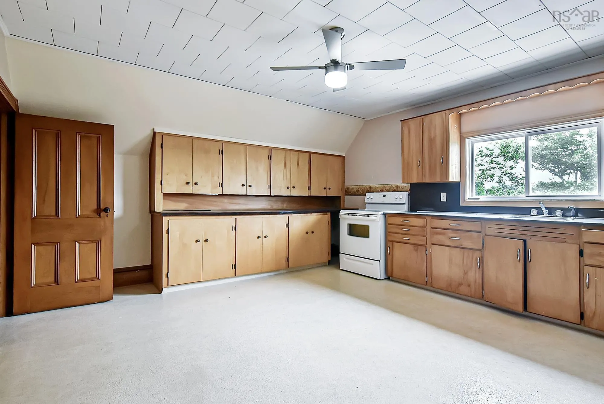 172, Windsor, NS B0N 2T0, ,Commercial Sale,For Sale,King,202522965