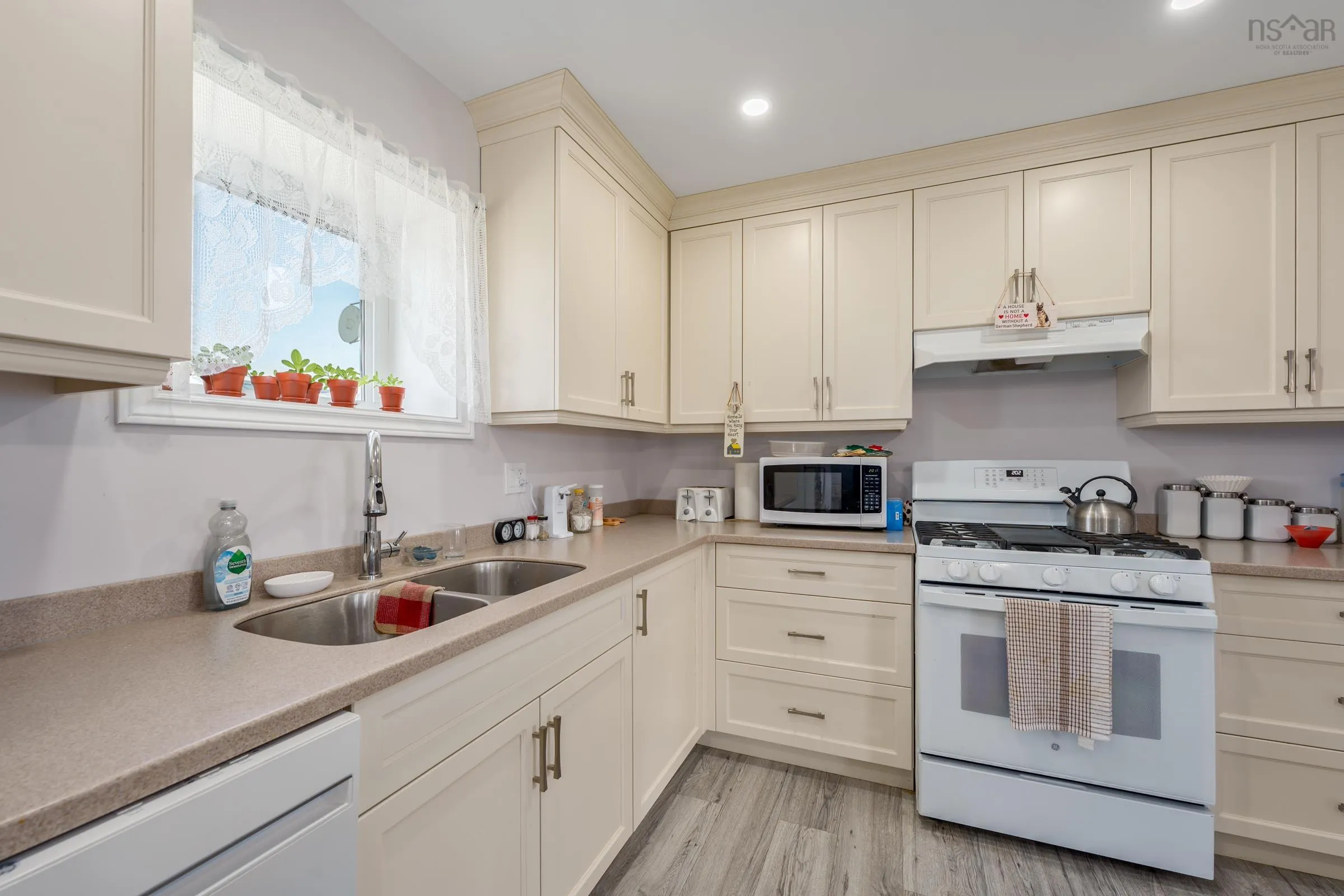 12 Bear Cove Road, St. Alphonse, NS B0W 2J0, 3 Bedrooms Bedrooms, ,2 BathroomsBathrooms,Residential,For Sale,Bear Cove,202515605