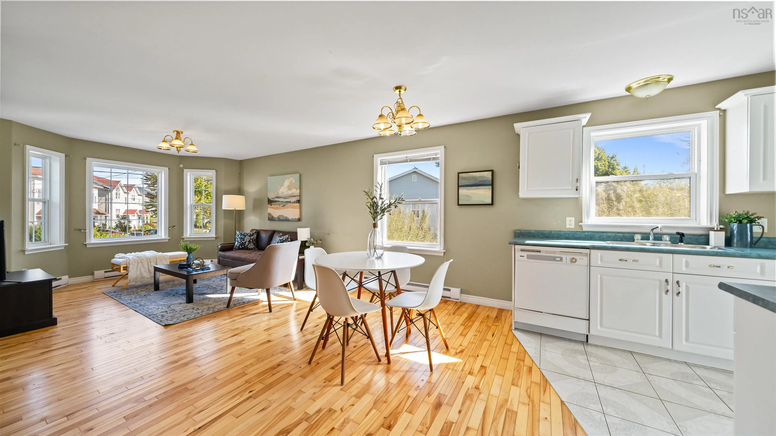 130 Feruz Crescent, Halifax, NS B3R 2N3, 3 Bedrooms Bedrooms, ,2 BathroomsBathrooms,Residential,For Sale,Feruz,202524225