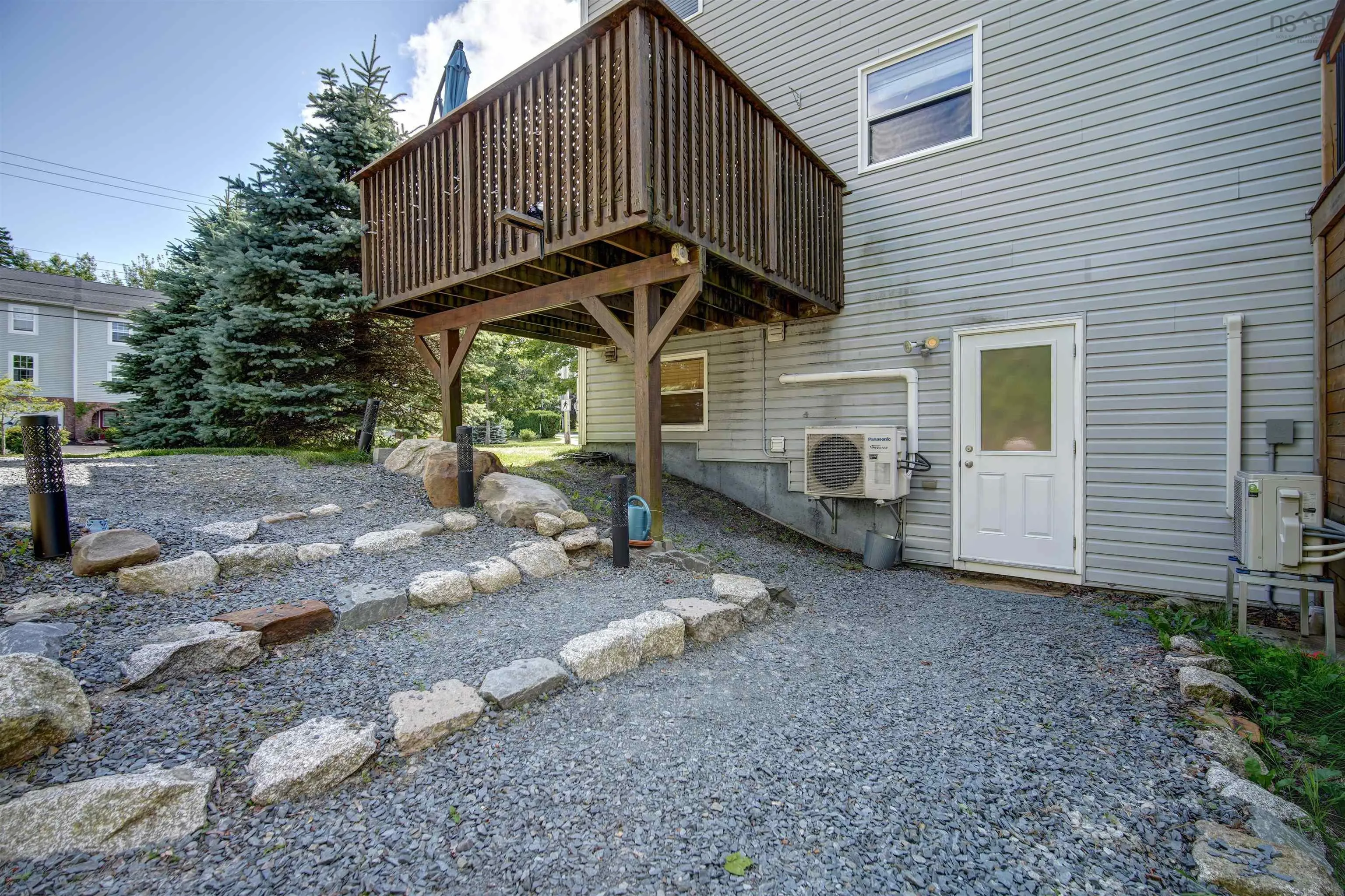 1 Walter Havill Drive, Armdale, NS B3N 3H4, 3 Bedrooms Bedrooms, ,3 BathroomsBathrooms,Residential,For Sale,Walter Havill,202517767