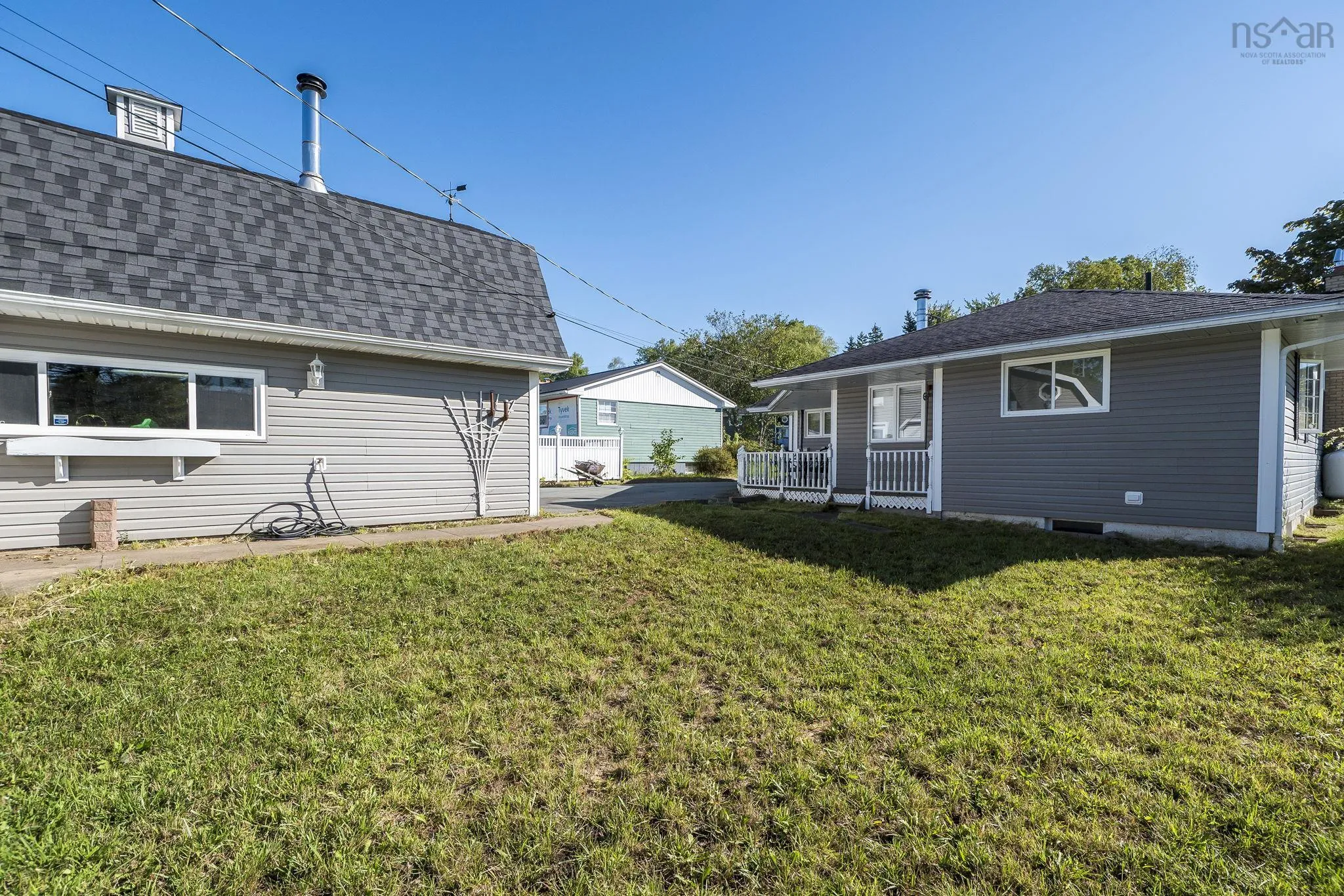 29 Ridgeview Drive, Sackville, NS B4C 1L8, 2 Bedrooms Bedrooms, ,3 BathroomsBathrooms,Residential,For Sale,Ridgeview,202522635
