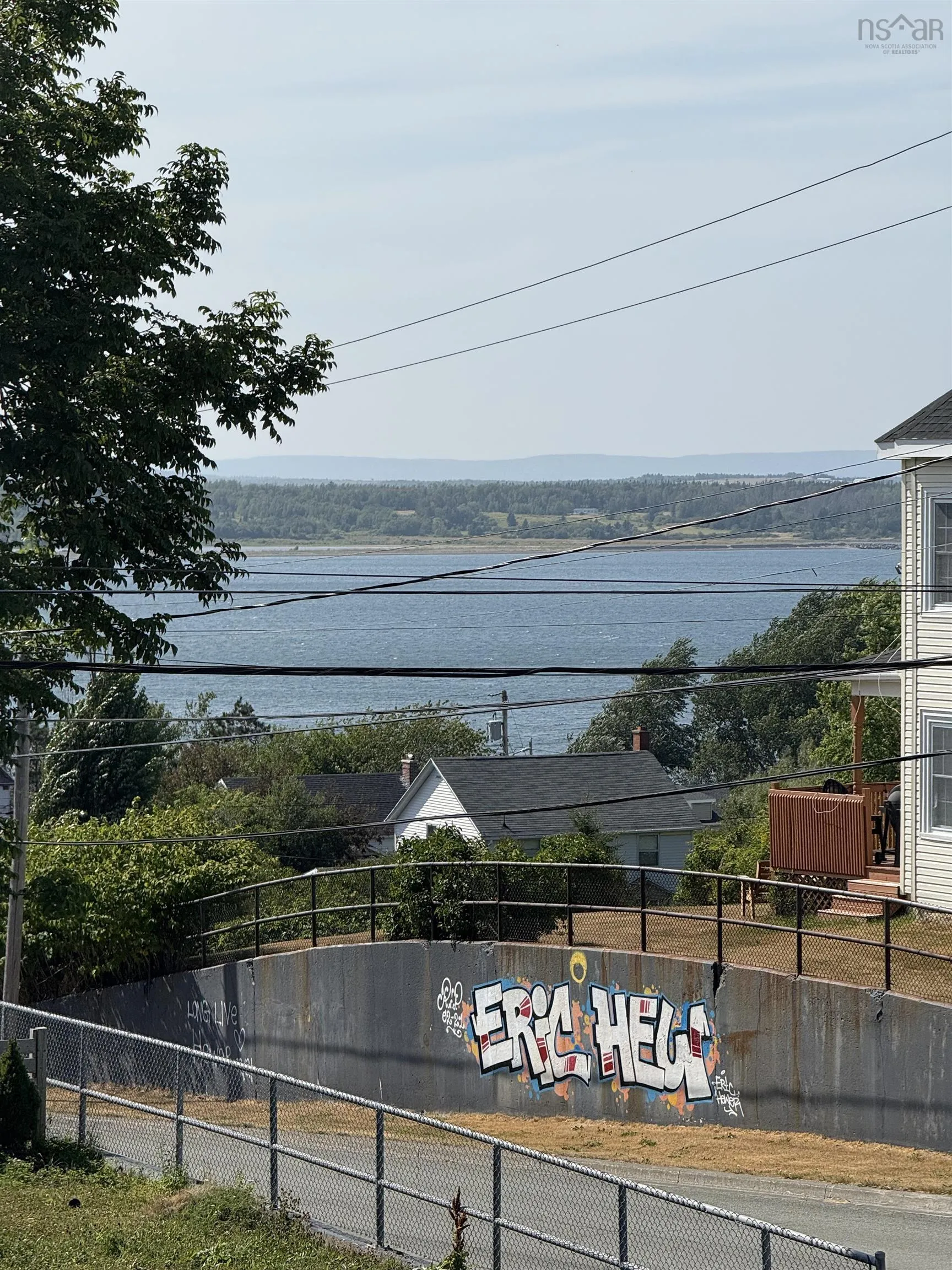 126 Broadway Street, Whitney Pier, NS B1N 2Y8, 4 Bedrooms Bedrooms, ,1 BathroomBathrooms,Residential,For Sale,Broadway,202520663