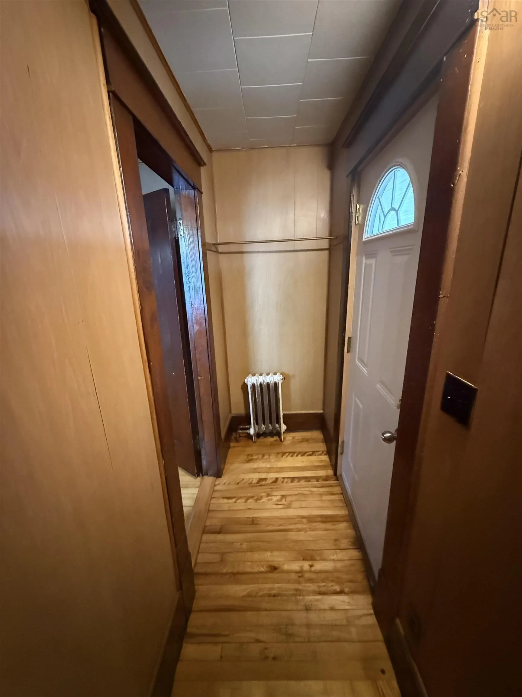 126 Broadway Street, Whitney Pier, NS B1N 2Y8, 4 Bedrooms Bedrooms, ,1 BathroomBathrooms,Residential,For Sale,Broadway,202520663