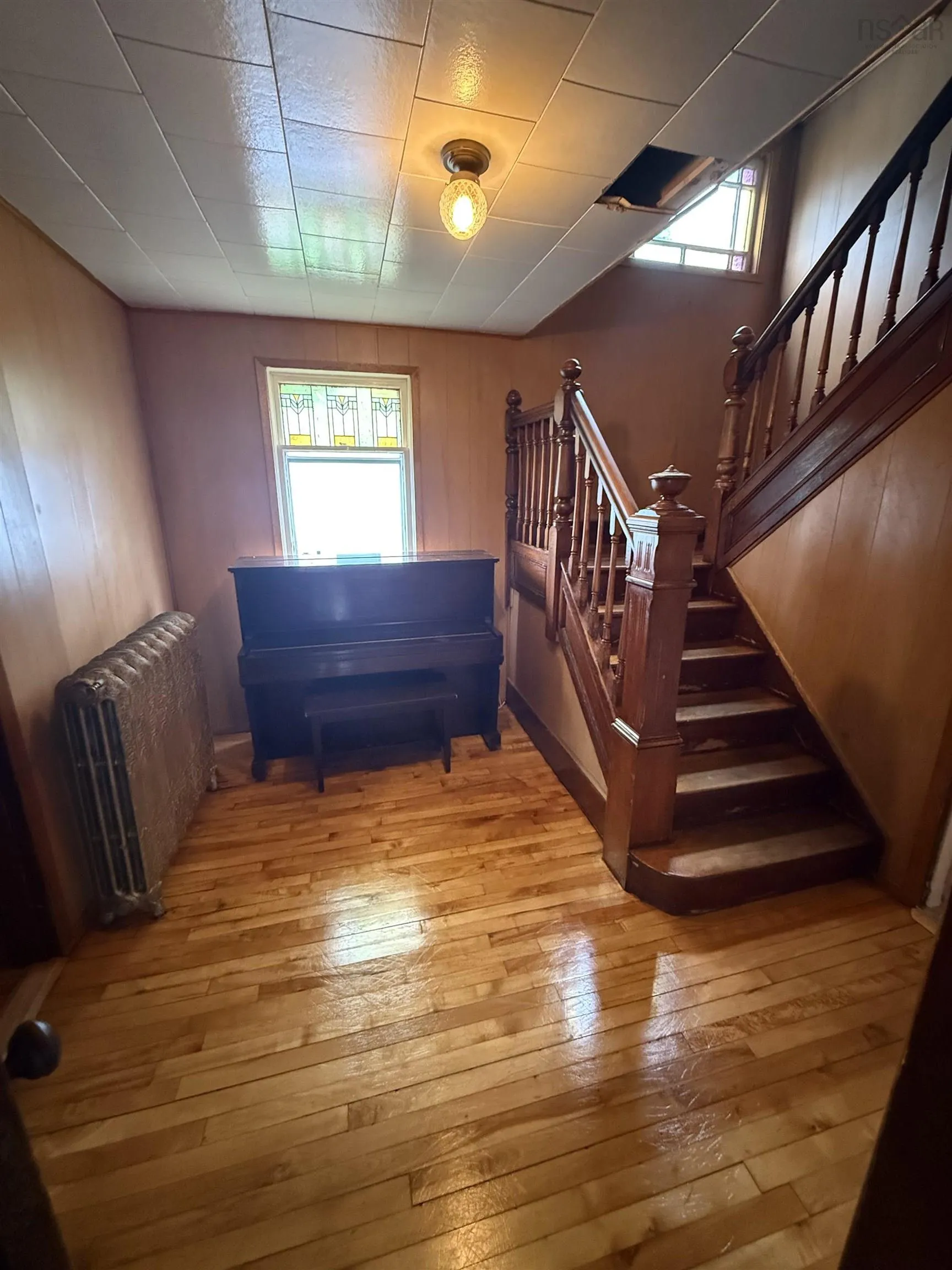 126 Broadway Street, Whitney Pier, NS B1N 2Y8, 4 Bedrooms Bedrooms, ,1 BathroomBathrooms,Residential,For Sale,Broadway,202520663