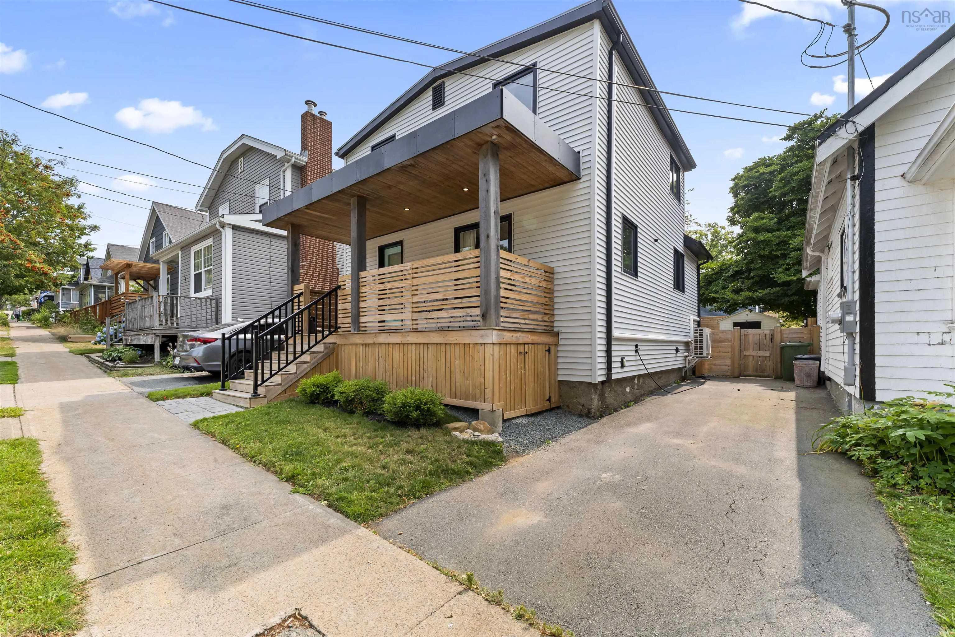 11 Brookside Avenue, Dartmouth, NS B3A 3B4, 4 Bedrooms Bedrooms, ,1 BathroomBathrooms,Residential,For Sale,Brookside,202520204