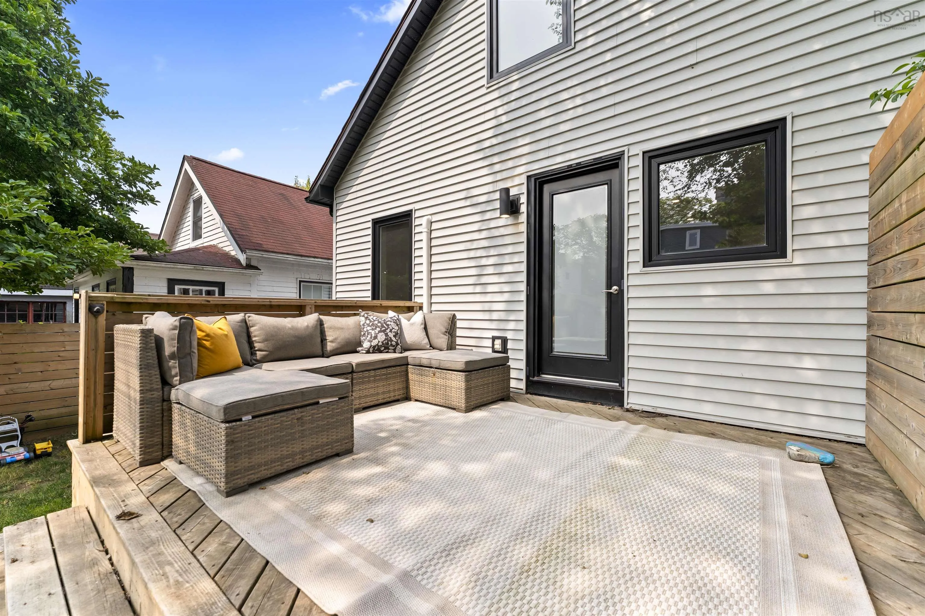 11 Brookside Avenue, Dartmouth, NS B3A 3B4, 4 Bedrooms Bedrooms, ,1 BathroomBathrooms,Residential,For Sale,Brookside,202520204