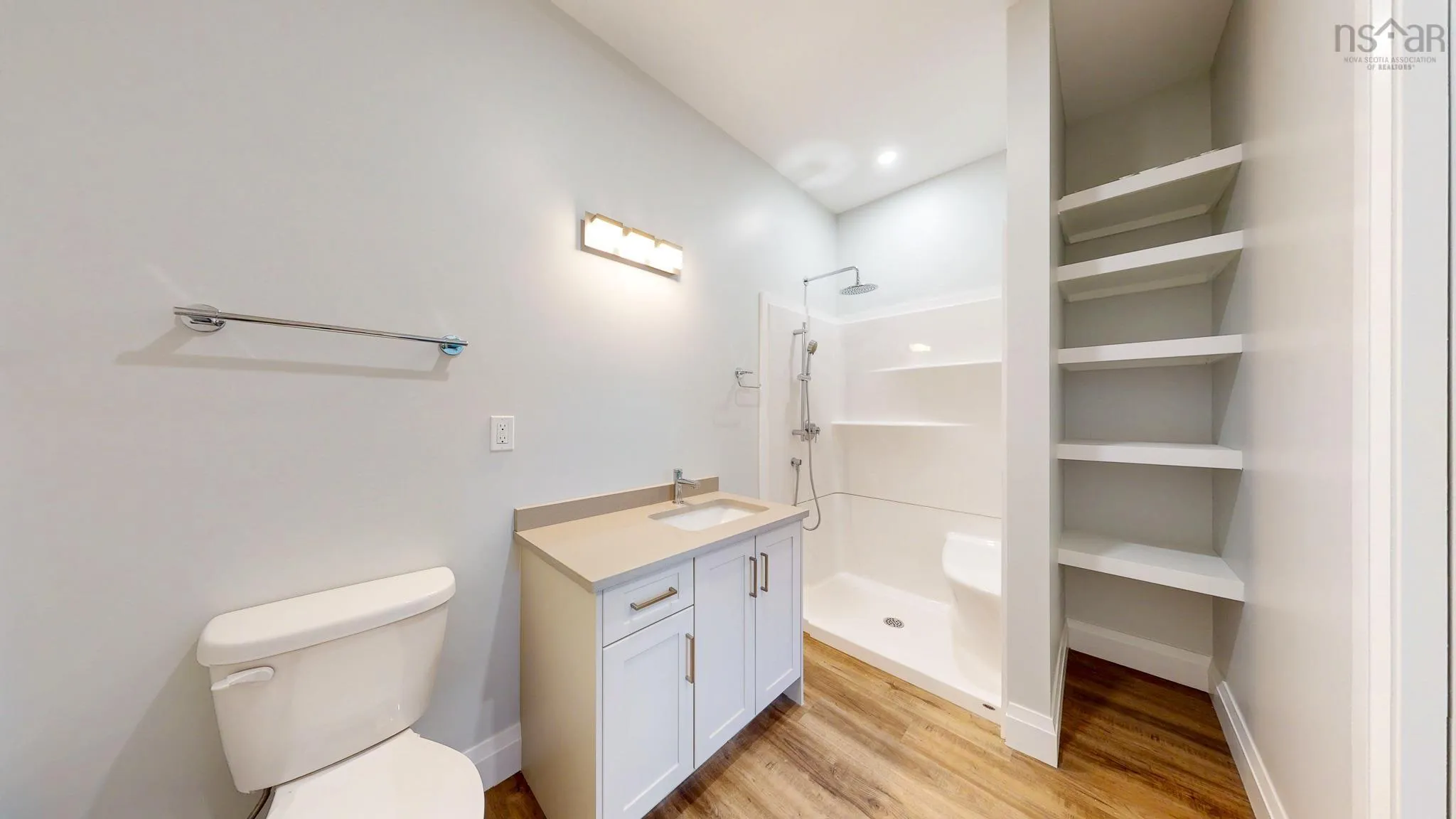 16b-16 Gala Drive, Berwick, NS B0P 1E0, 3 Bedrooms Bedrooms, ,2 BathroomsBathrooms,Residential,For Sale,Gala,202521828