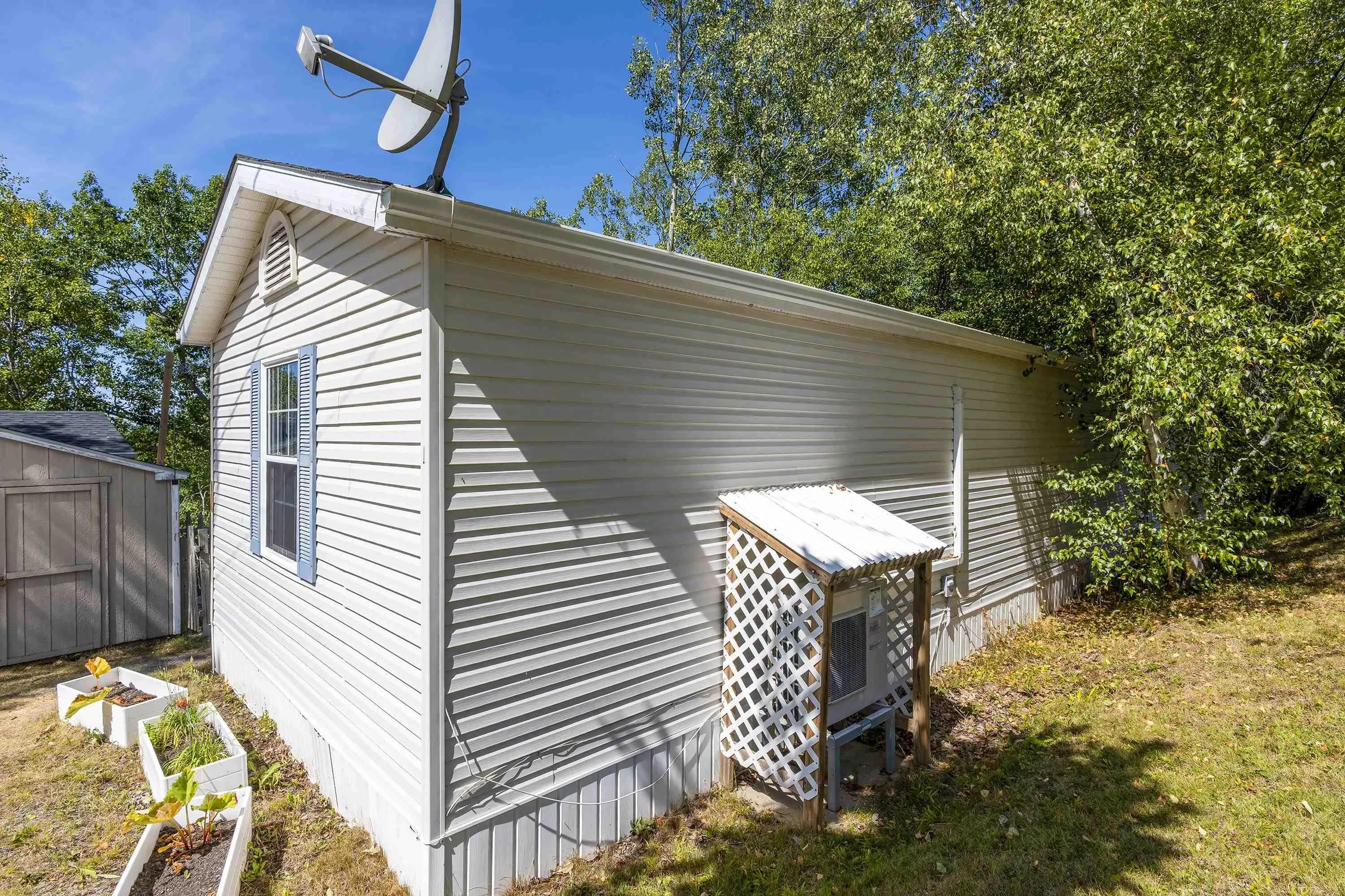 11 Cedarwood Crescent, New Minas, NS B4N 5J2, 2 Bedrooms Bedrooms, ,1 BathroomBathrooms,Residential,For Sale,Cedarwood,202521238