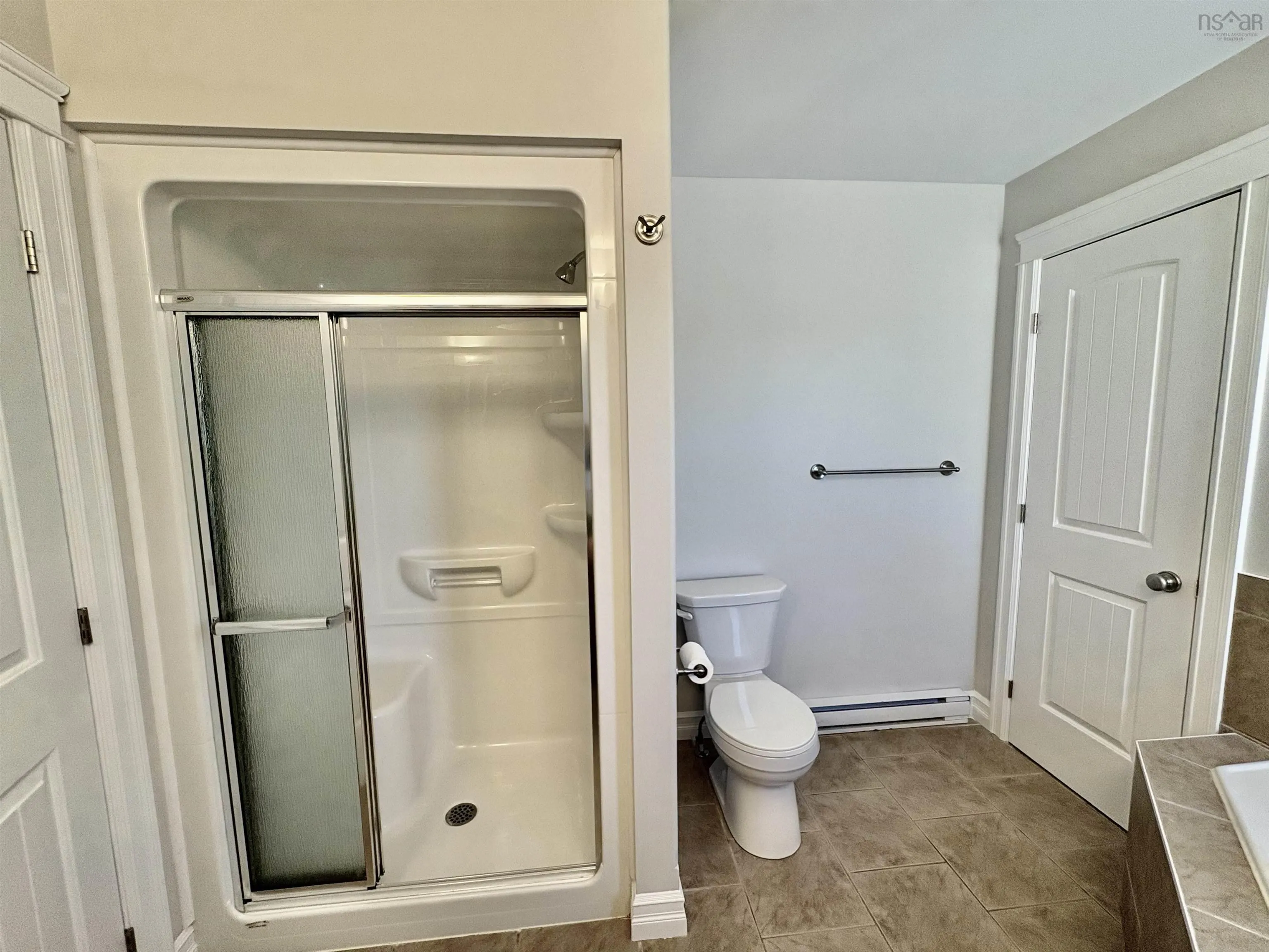 32 Baker Drive, Middle Sackville, NS B4E 1V1, 3 Bedrooms Bedrooms, ,4 BathroomsBathrooms,Residential,For Sale,Baker,202519849