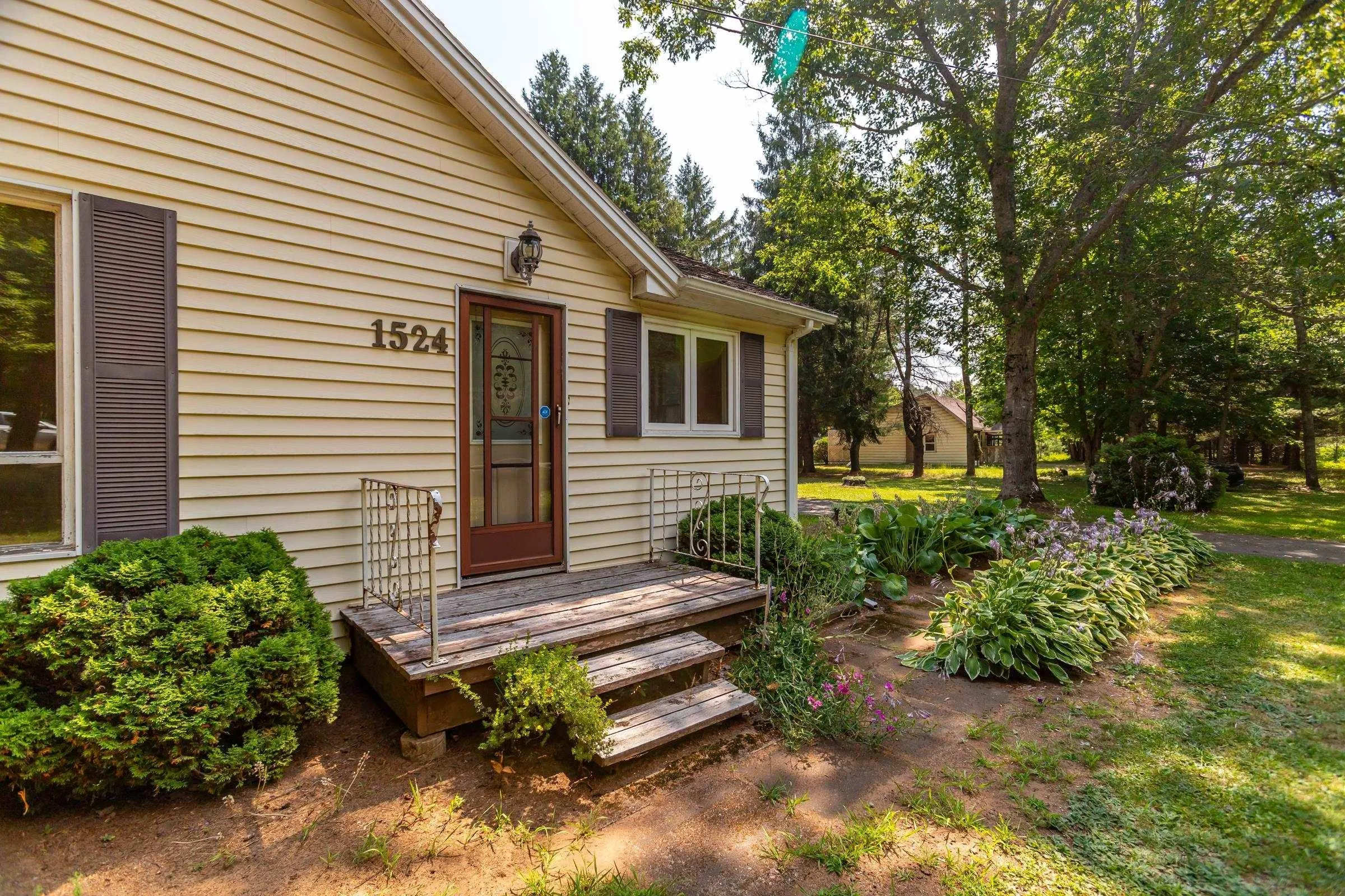 1524 Marshall Road, Kingston, NS B0P 1R0, 2 Bedrooms Bedrooms, ,1 BathroomBathrooms,Residential,For Sale,Marshall,202519257