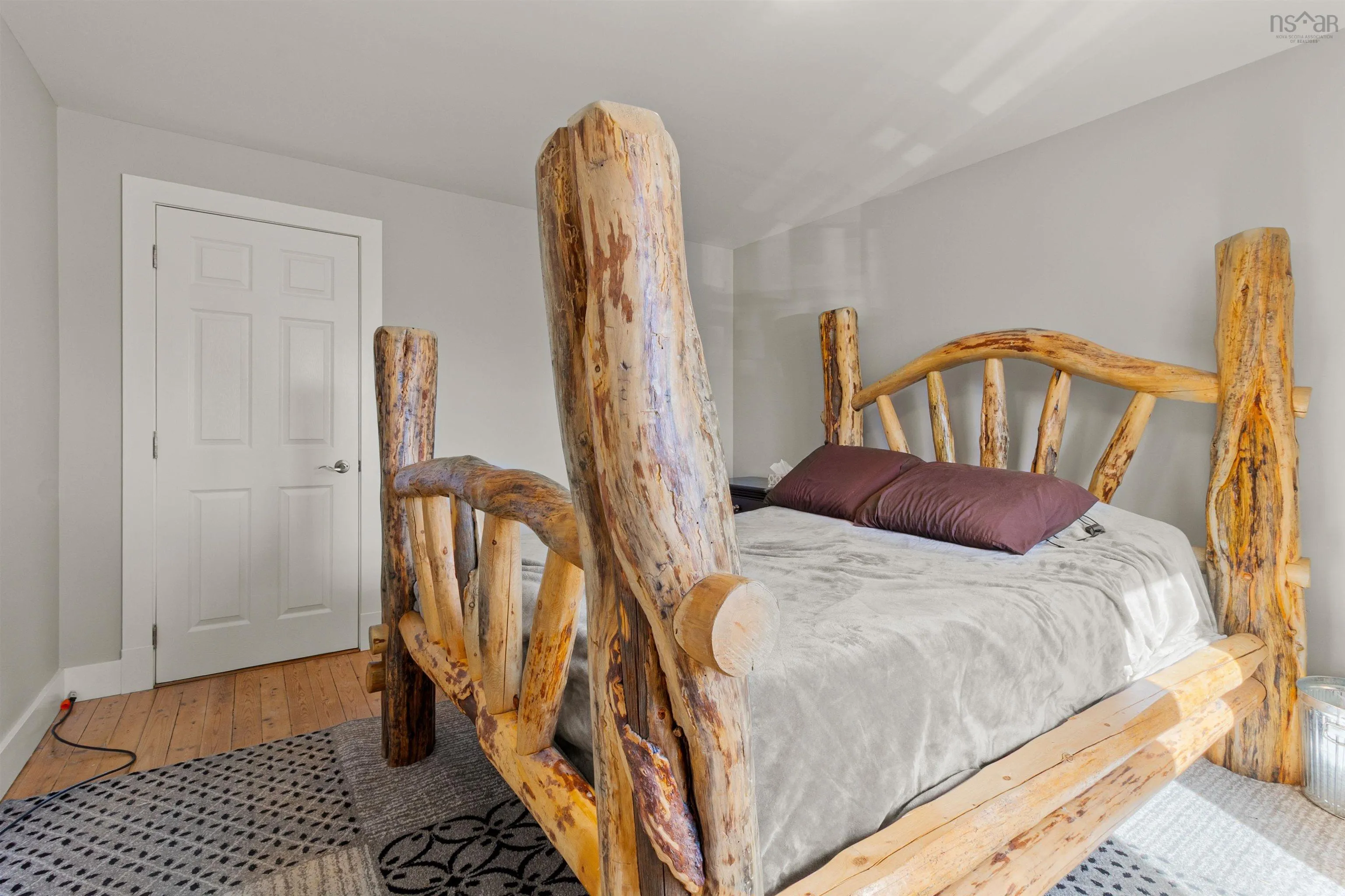 6 Beech Hill Road, Seabright, NS B3Z 3A2, 2 Bedrooms Bedrooms, ,1 BathroomBathrooms,Residential,For Sale,Beech Hill,202524906