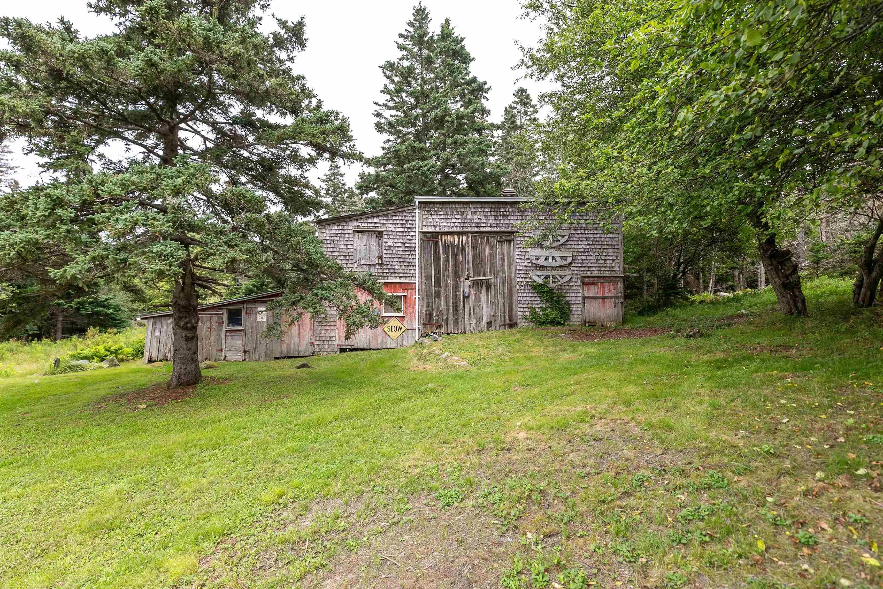 326 Upper Blandford Road, Deep Cove, NS B0J 1T0, 2 Bedrooms Bedrooms, ,1 BathroomBathrooms,Residential,For Sale,Upper Blandford,202515127