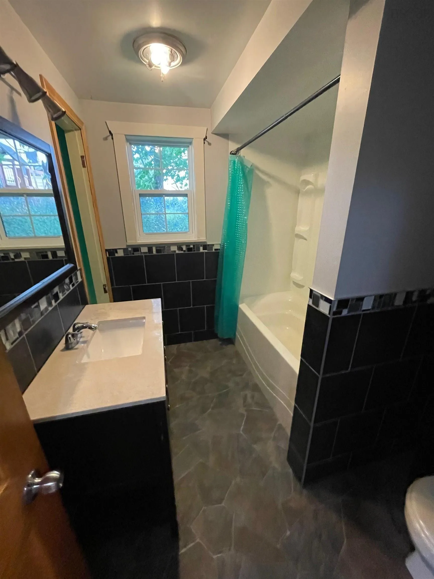 10 Spring Street, Sydney, NS B1P 3P2, 1 Bedroom Bedrooms, ,1 BathroomBathrooms,Residential,For Sale,Spring Street,202520459