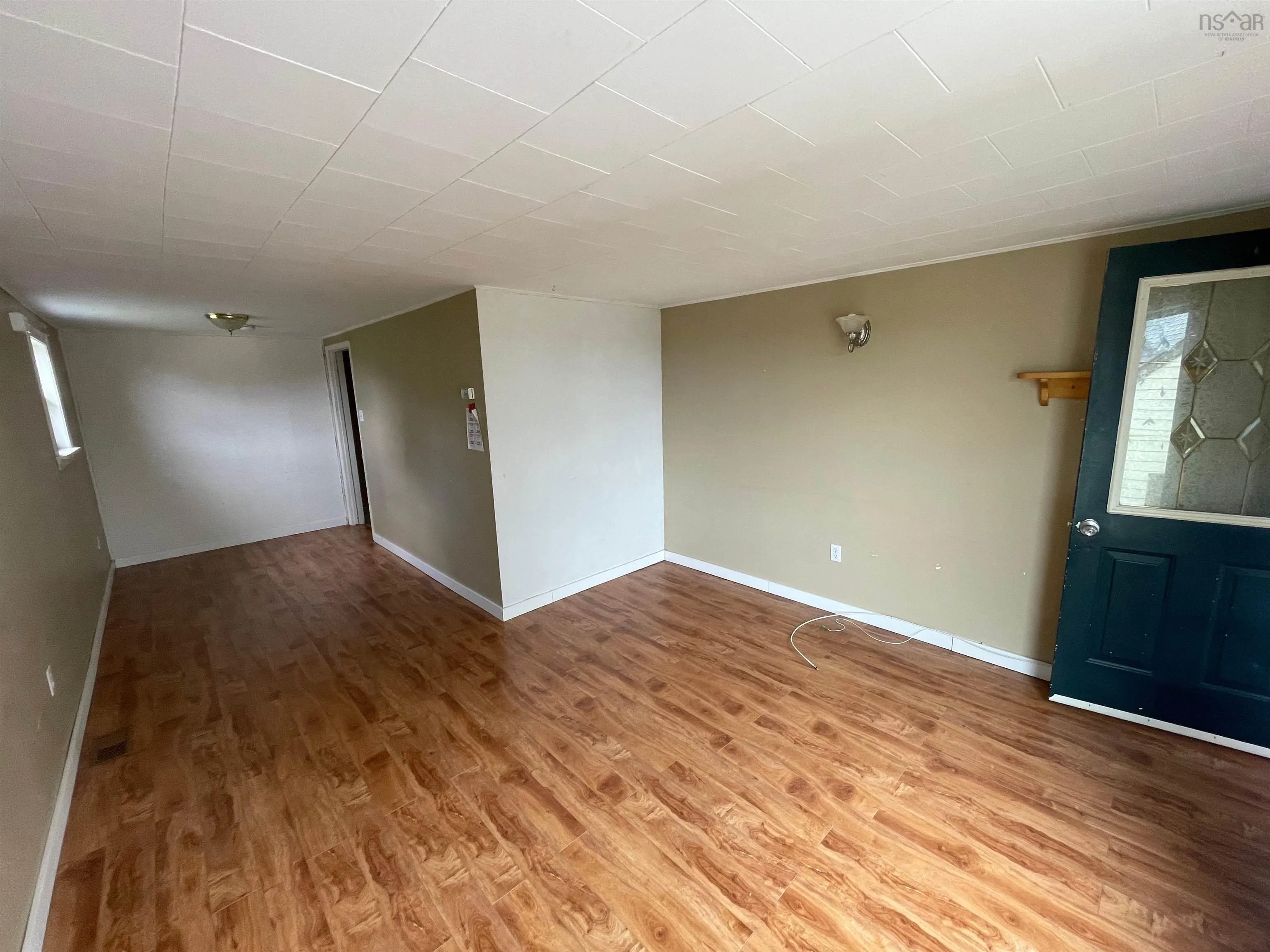 10 Spring Street, Sydney, NS B1P 3P2, 1 Bedroom Bedrooms, ,1 BathroomBathrooms,Residential,For Sale,Spring Street,202520459