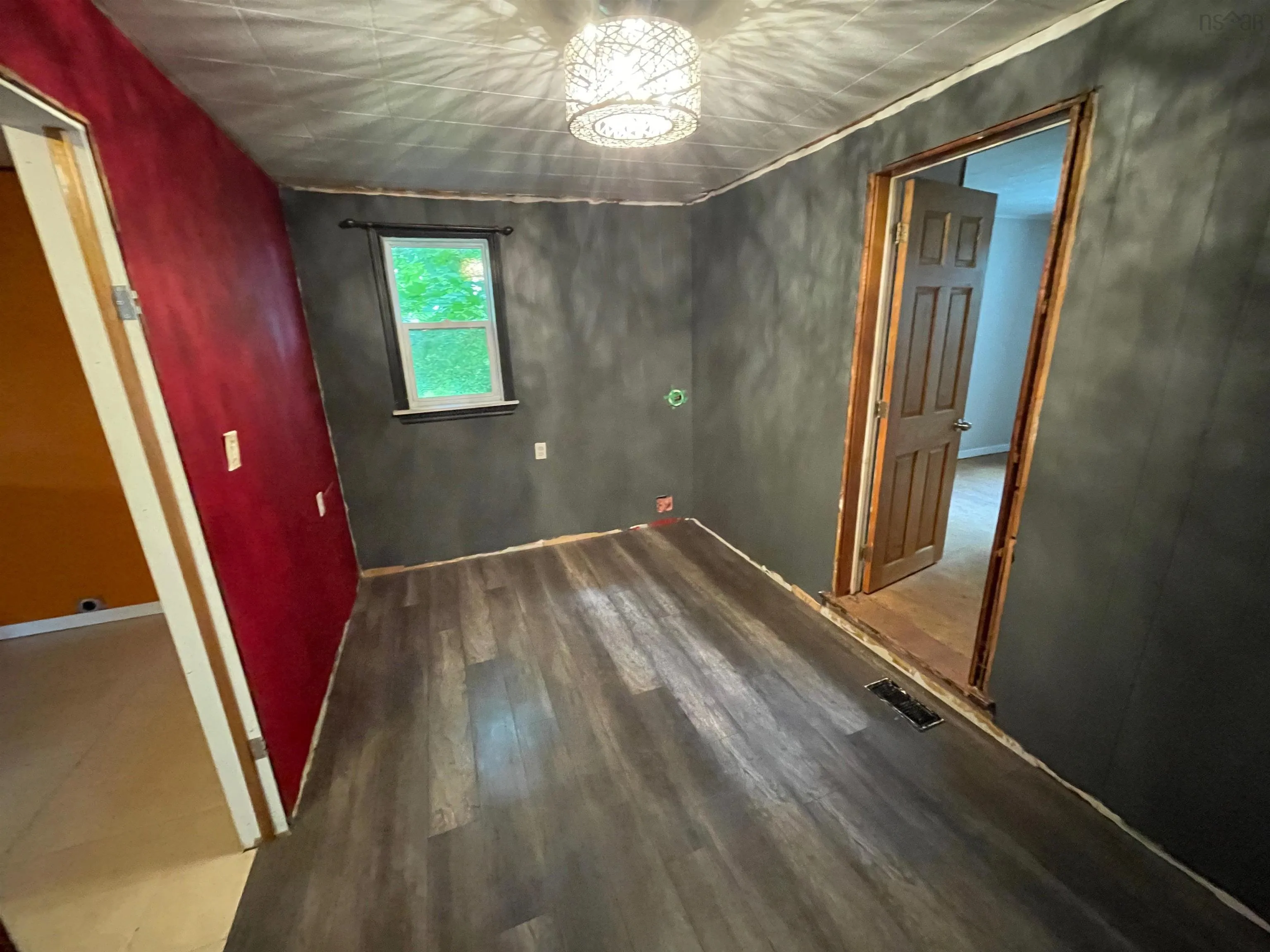 10 Spring Street, Sydney, NS B1P 3P2, 1 Bedroom Bedrooms, ,1 BathroomBathrooms,Residential,For Sale,Spring Street,202520459