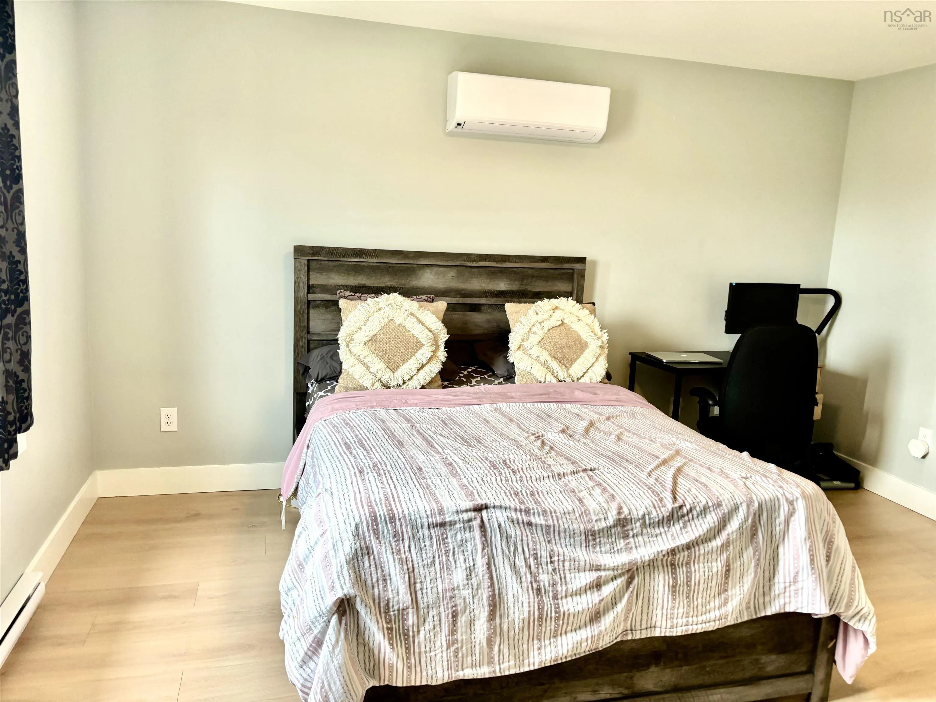 78 Honeygold Drive, Halifax, NS B3R 0G2, 4 Bedrooms Bedrooms, ,4 BathroomsBathrooms,Residential,For Sale,Honeygold,202511630
