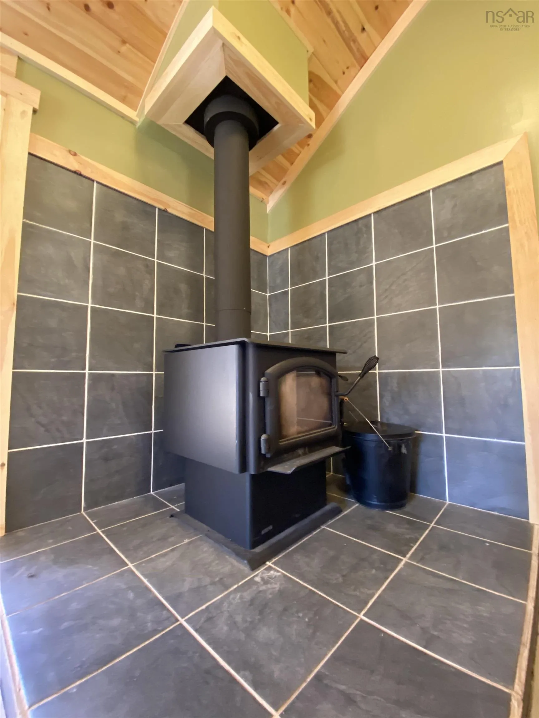 300 Lane Cross Road, Lanesville, NS B0N 2J0, 2 Bedrooms Bedrooms, ,1 BathroomBathrooms,Residential,For Sale,Lane Cross,202525662