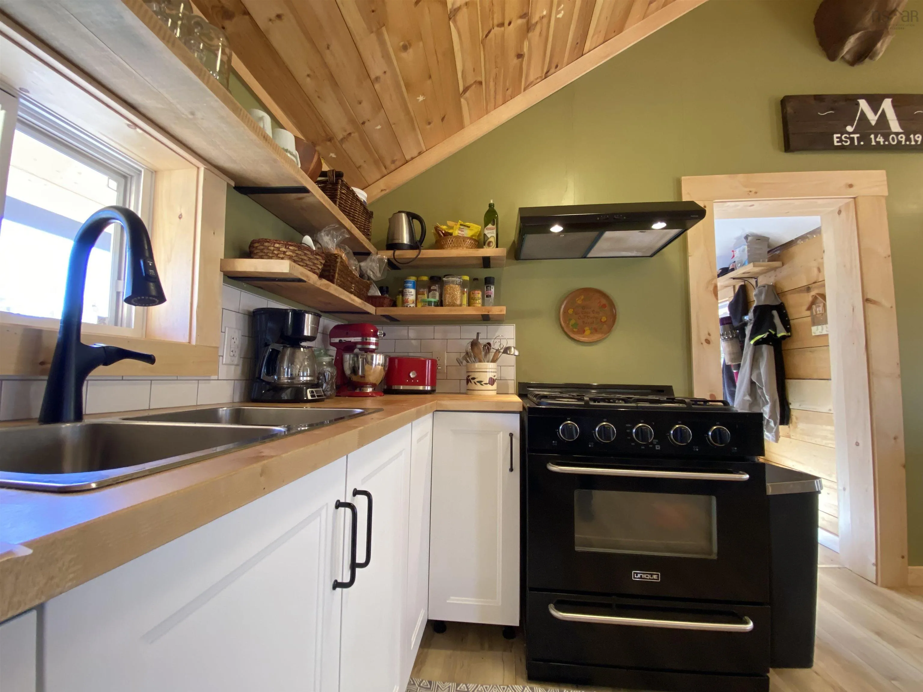 300 Lane Cross Road, Lanesville, NS B0N 2J0, 2 Bedrooms Bedrooms, ,1 BathroomBathrooms,Residential,For Sale,Lane Cross,202525662