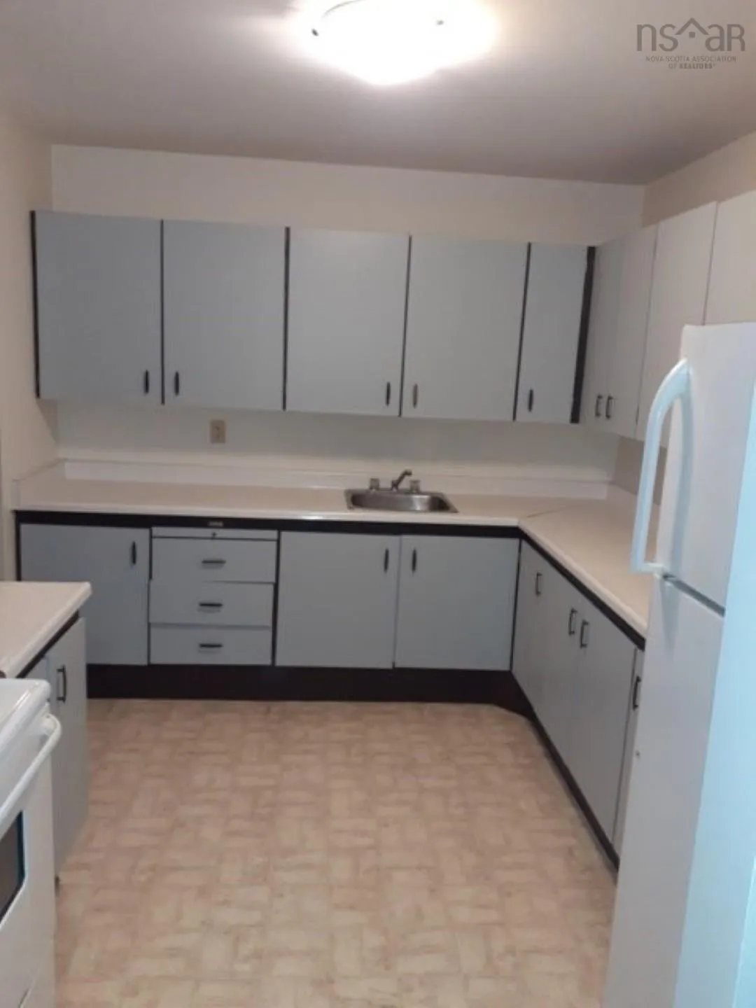 99 Rupert Street, Amherst, NS B4H 3S4, 46 Bedrooms Bedrooms, ,Residential Income,For Sale,Rupert,202521498