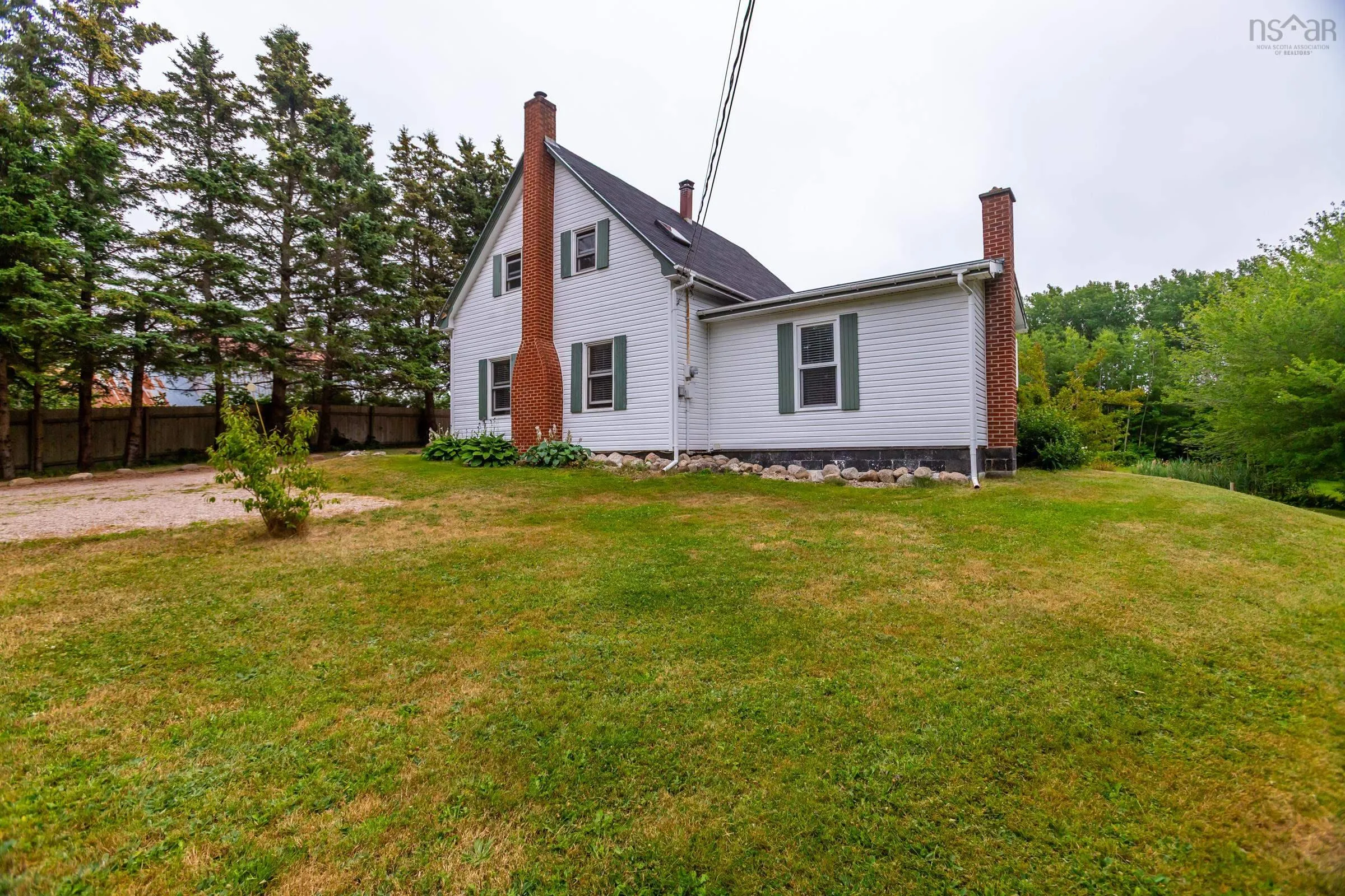 8012 Shore Road, Hampton, NS B0S 1L0, 2 Bedrooms Bedrooms, ,2 BathroomsBathrooms,Residential,For Sale,Shore,202518940